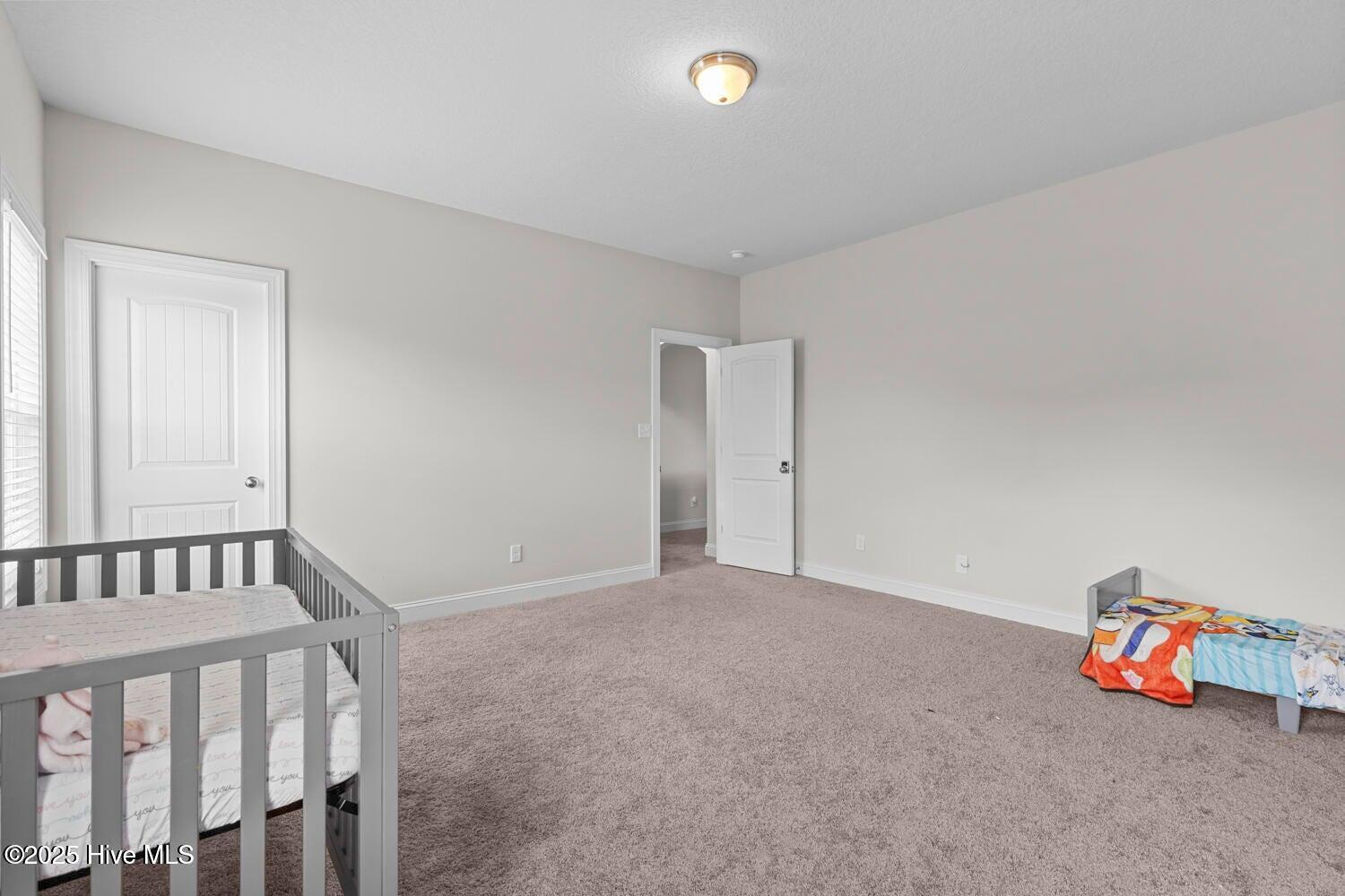 100545840 | Photo 20