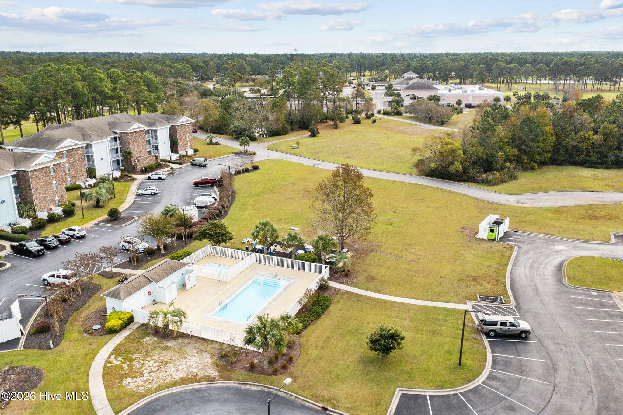 100559711 | Photo 53