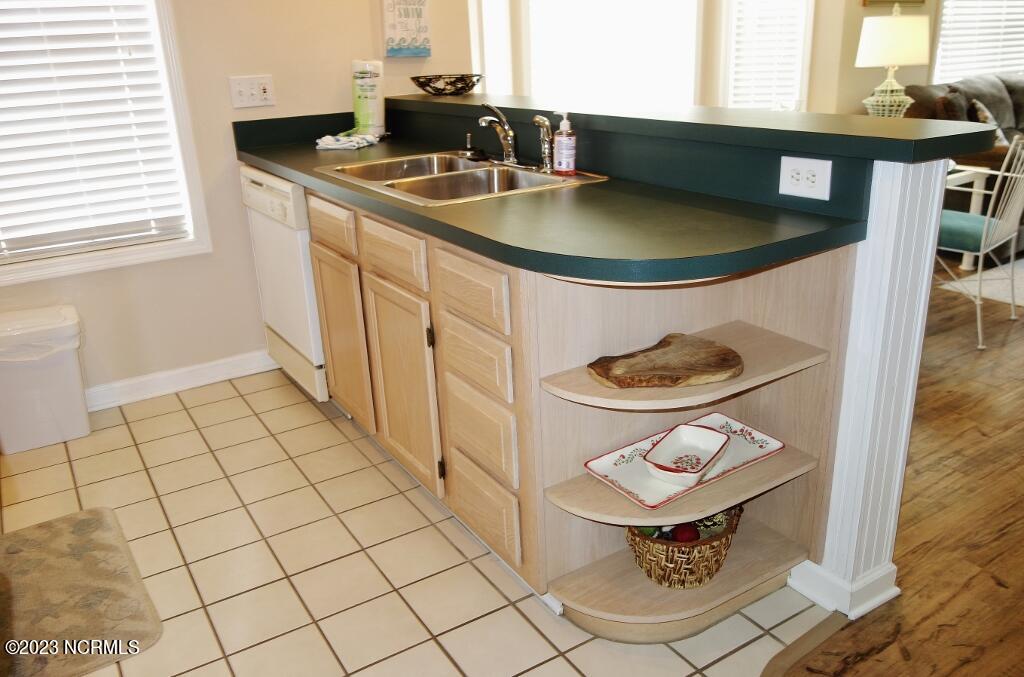 100525146 | Photo 16