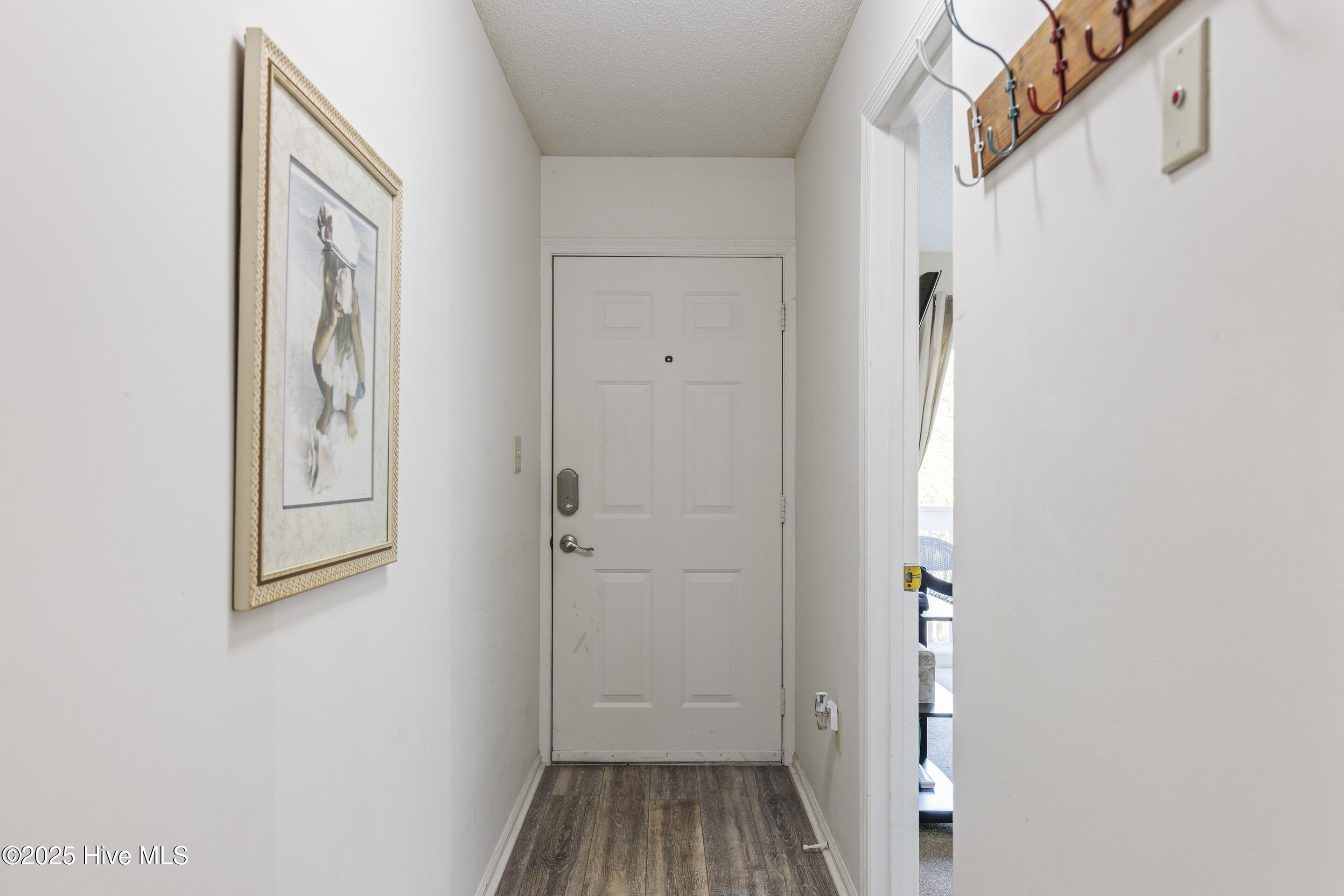 1908 Goose Creek Road SW Unit 1202, Ocean Isle Beach, NC 28469 – photo 7: Hallway