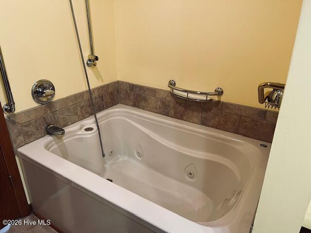 100531930 | Photo 28