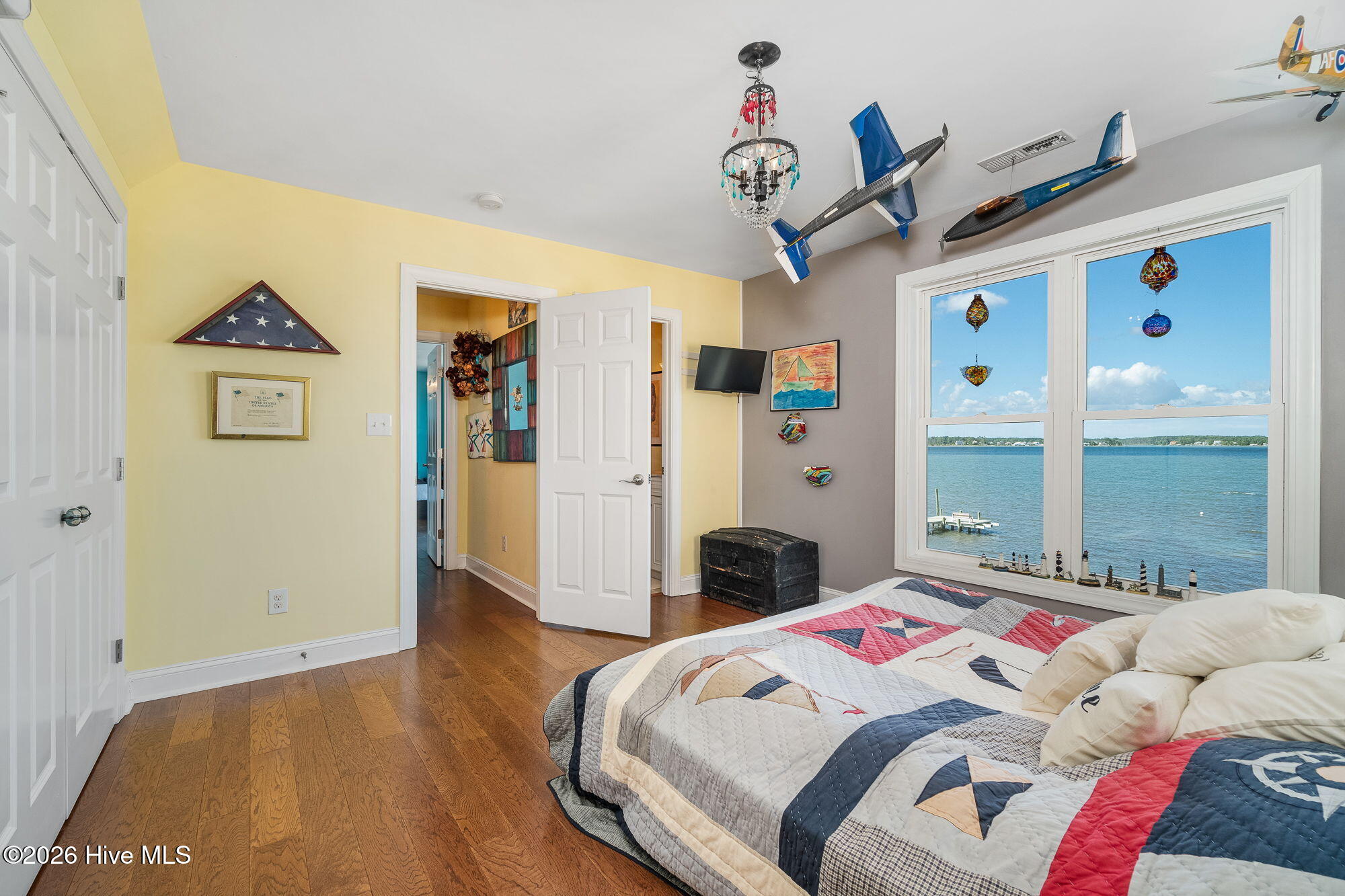 108 Swing Easy Lane, Harkers Island, NC, 28531