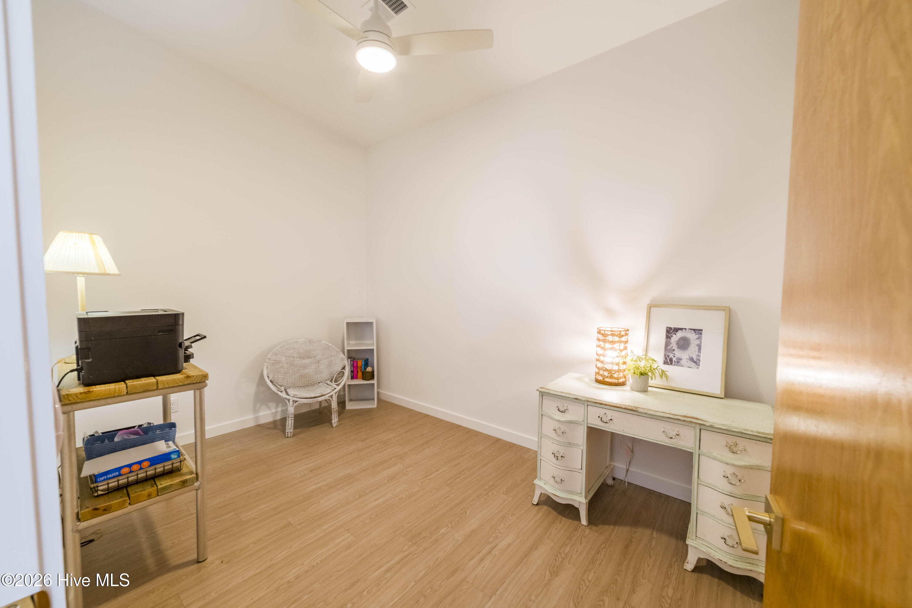 100554850 | Photo 46