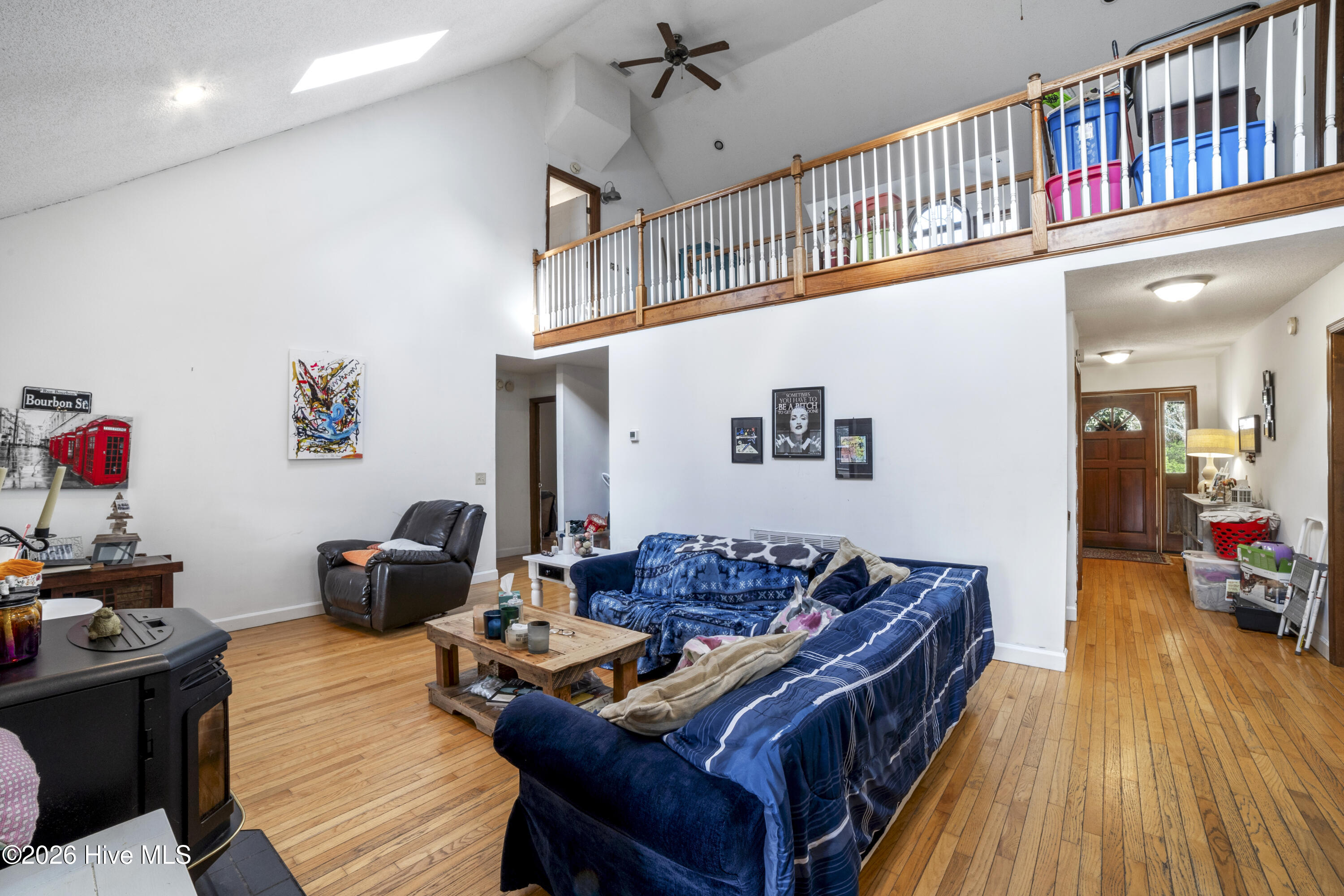 100541663 | Photo 10