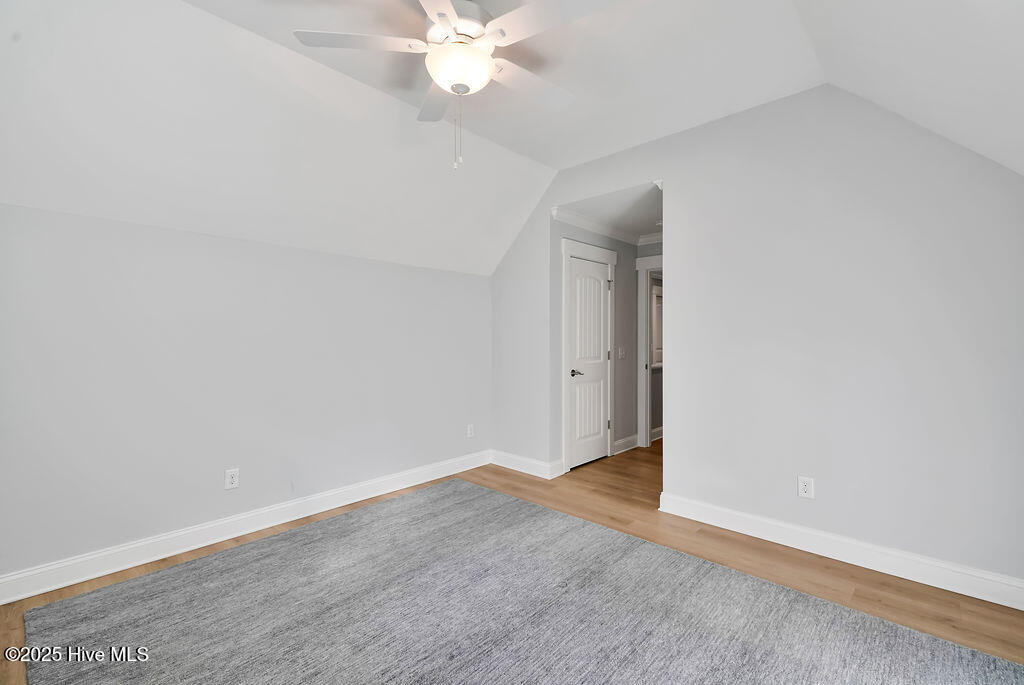 100537536 | Photo 41