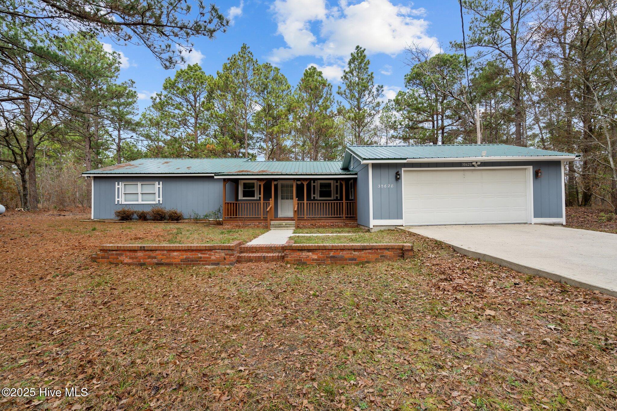 Homes for sale in Wagram, NC | 30628 Hillcreek Rd, Wagram, NC 28396 | MLS# 100531371