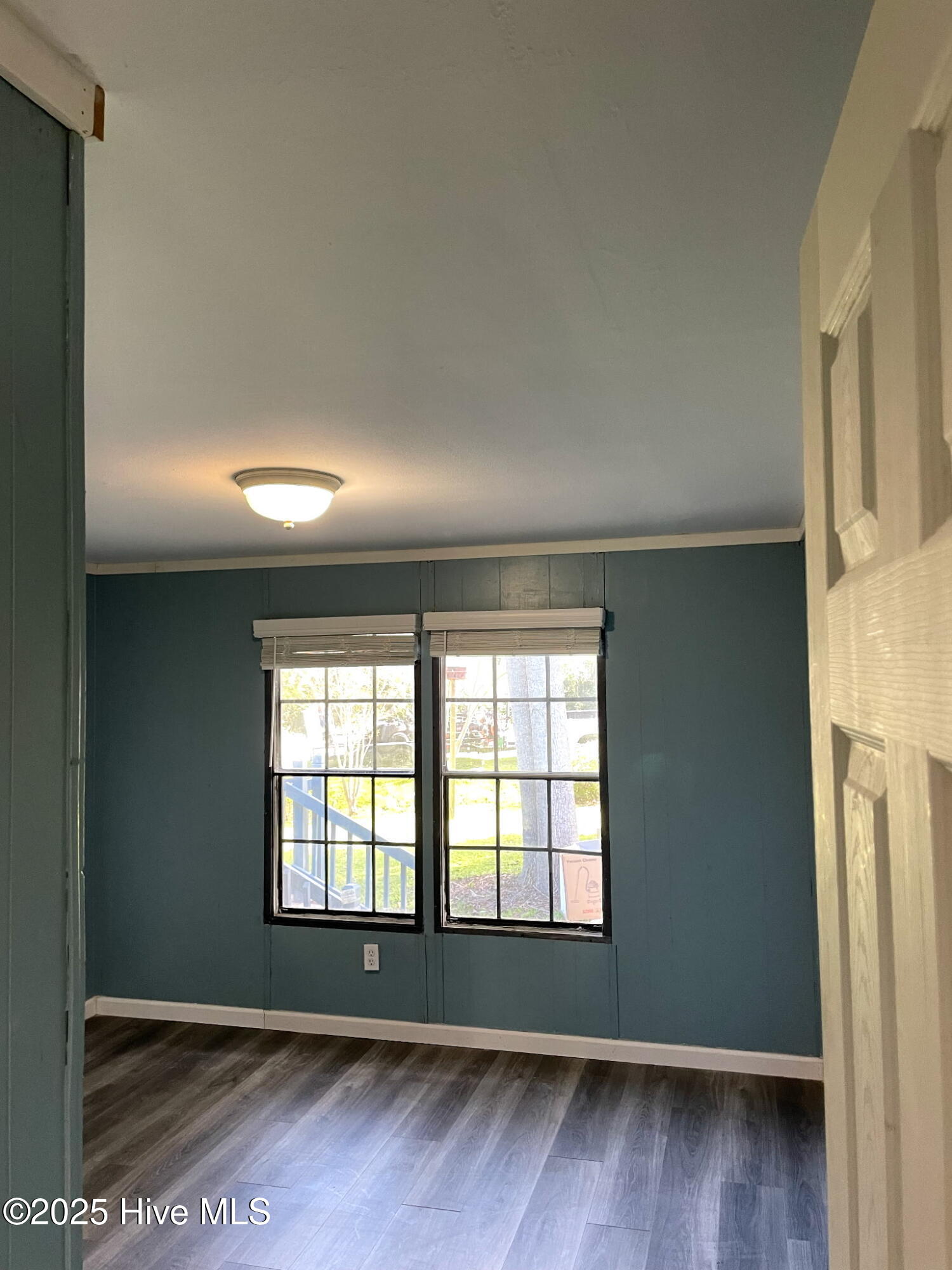 100540035 | Photo 38