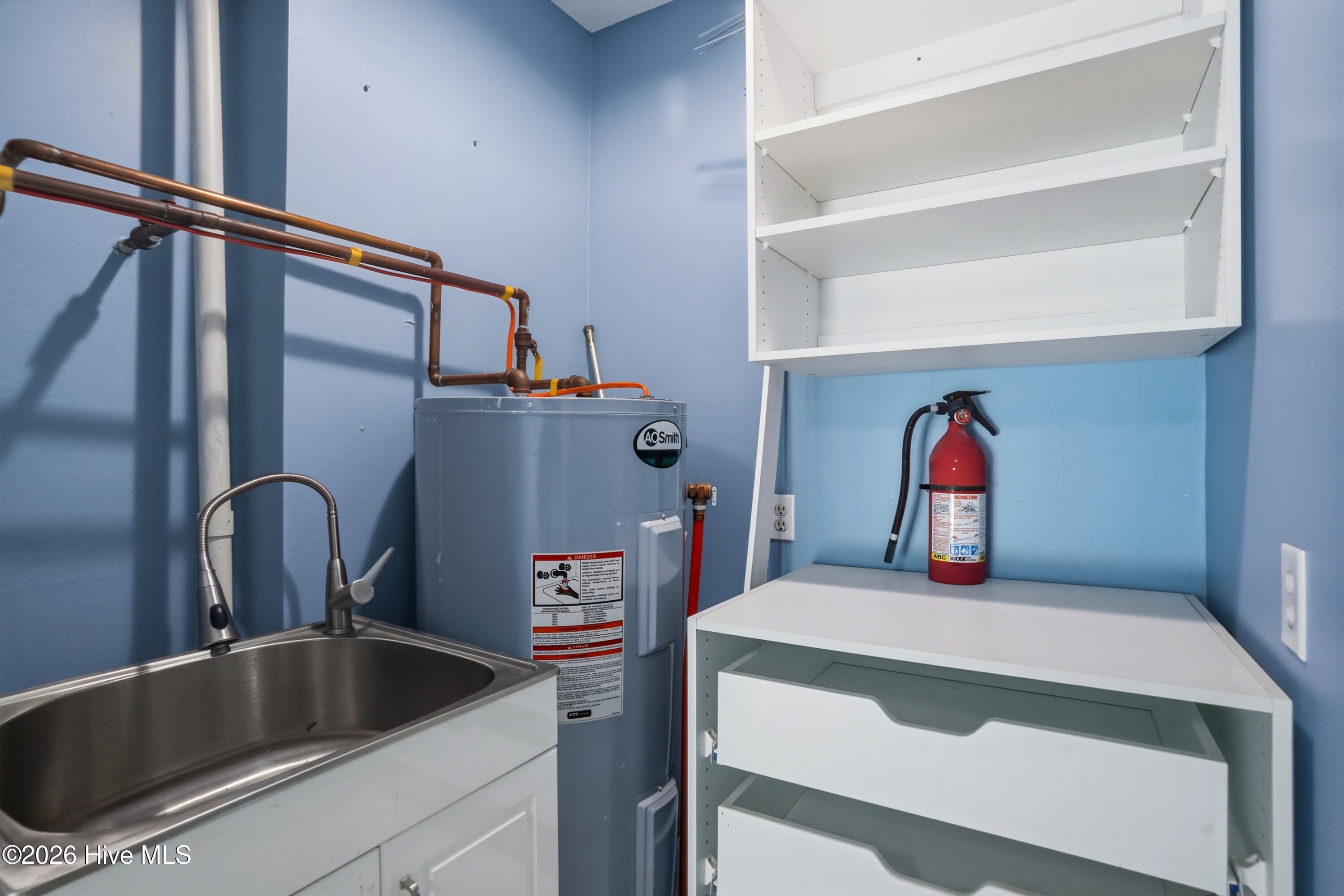 100567003 | Photo 27