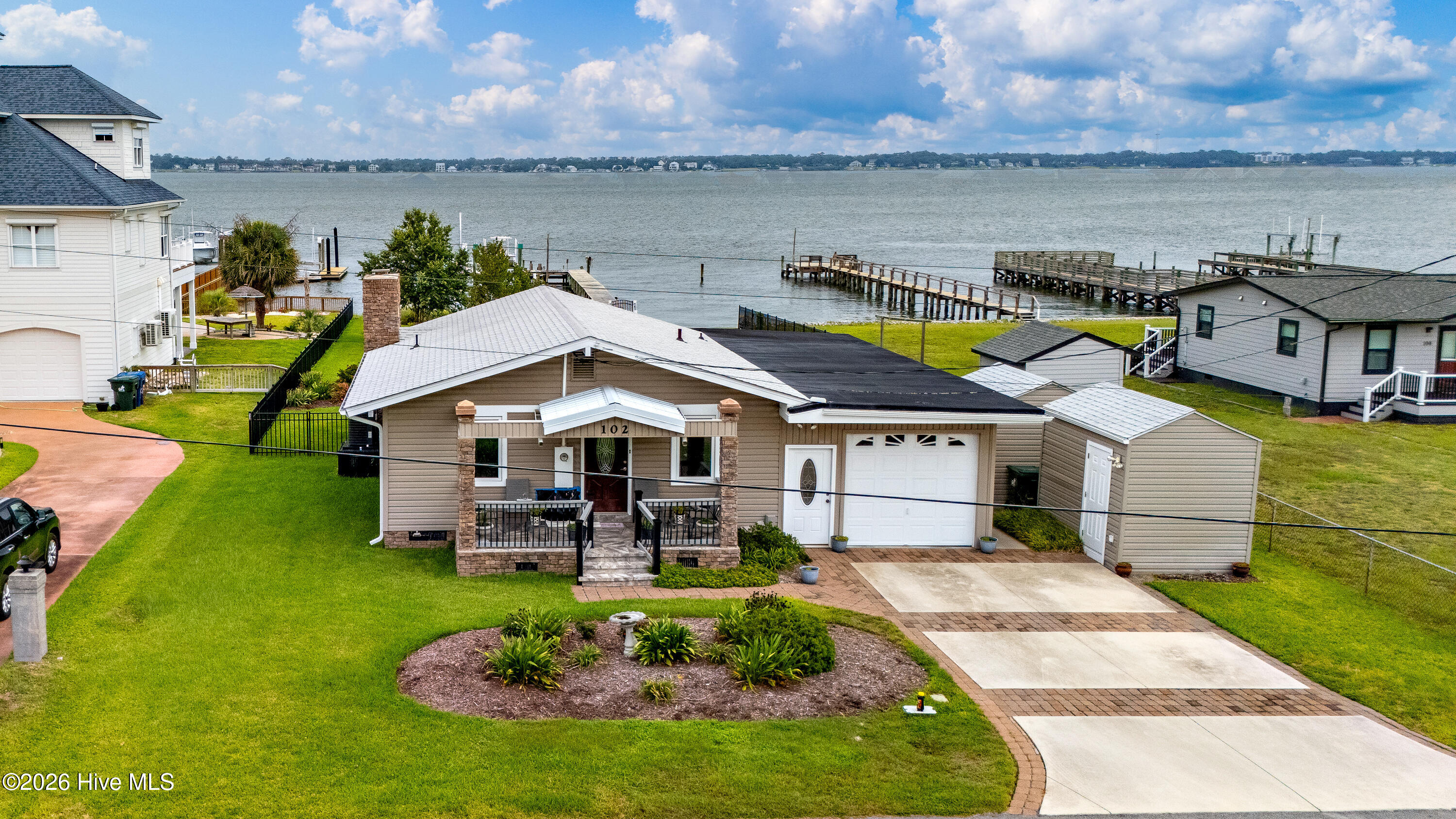 102 Shoreline Drive,Atlantic Beach