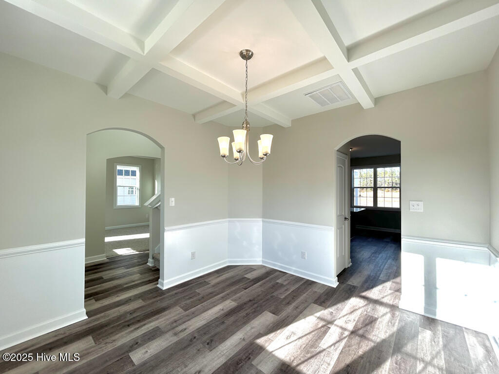 100522198 | Photo 18