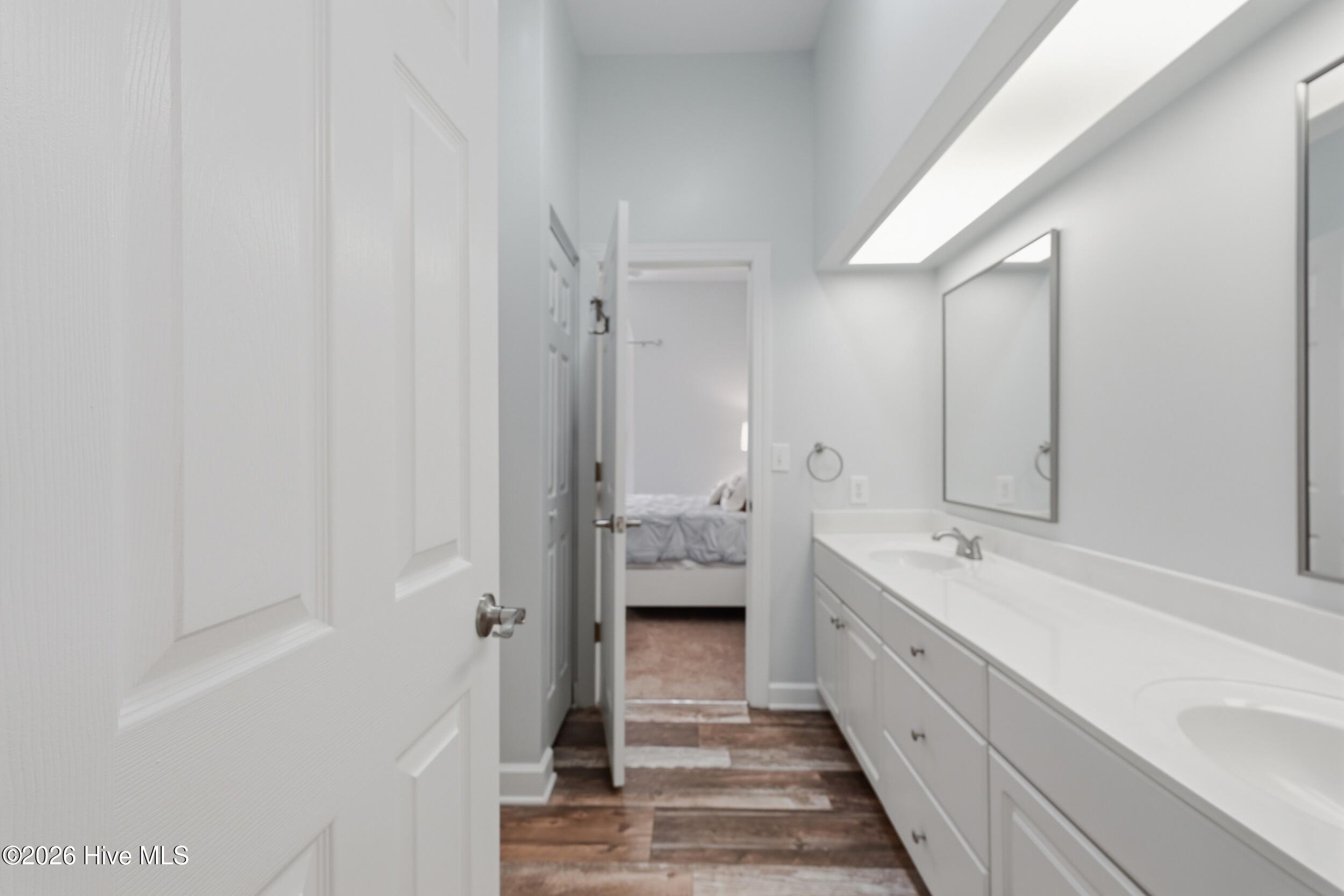 100559694 | Photo 33