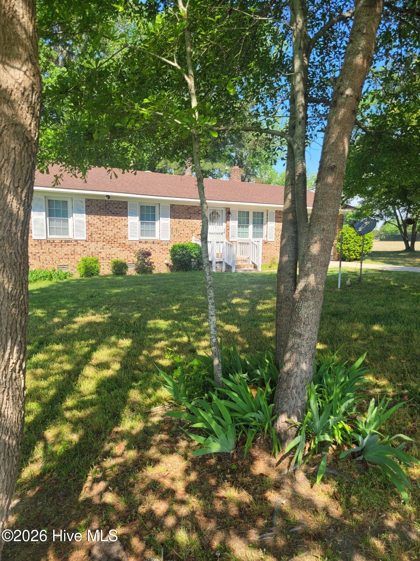 1620 Hallsboro Road, Clarkton, NC, 28433