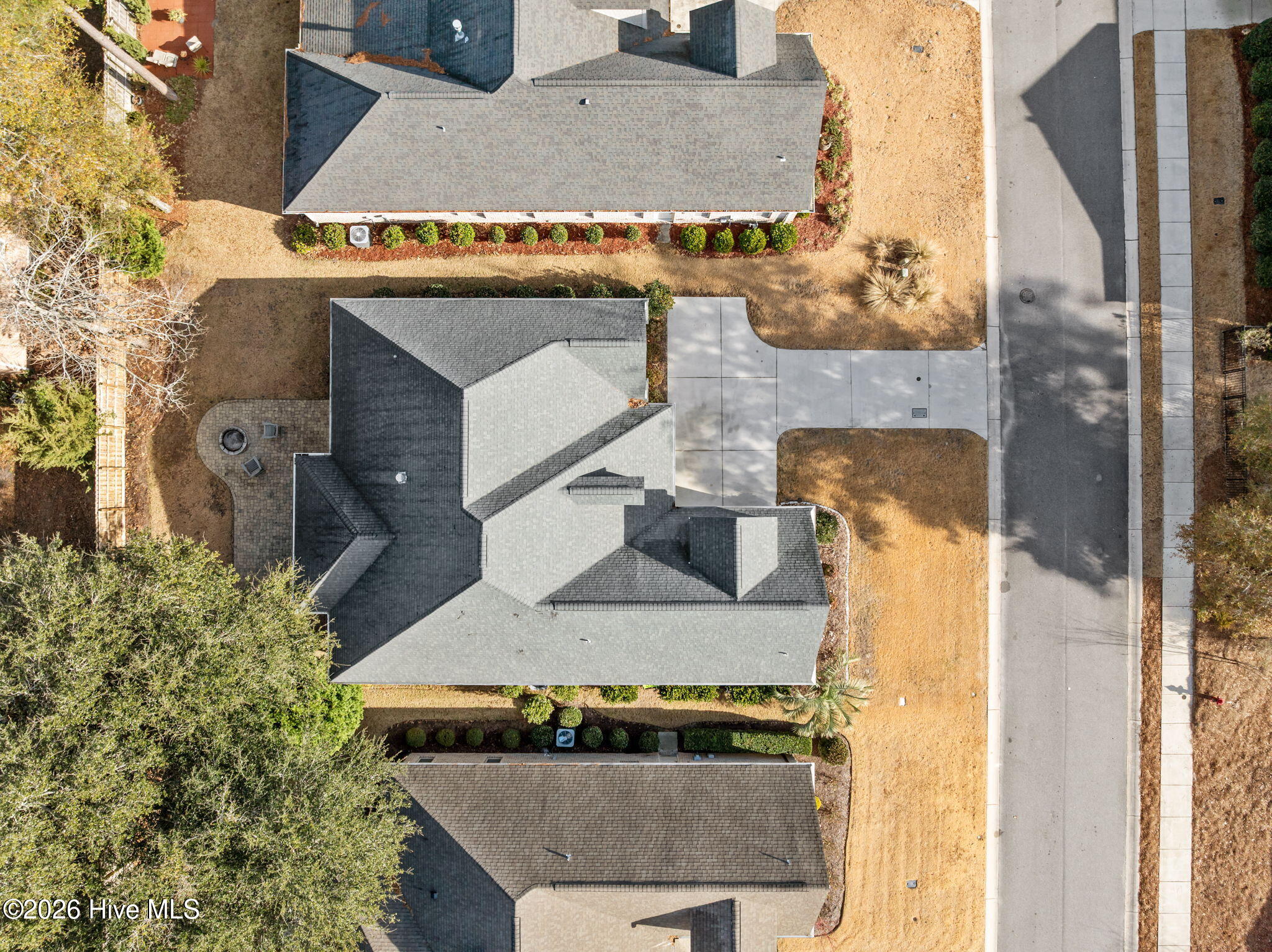 100548137 | Photo 53