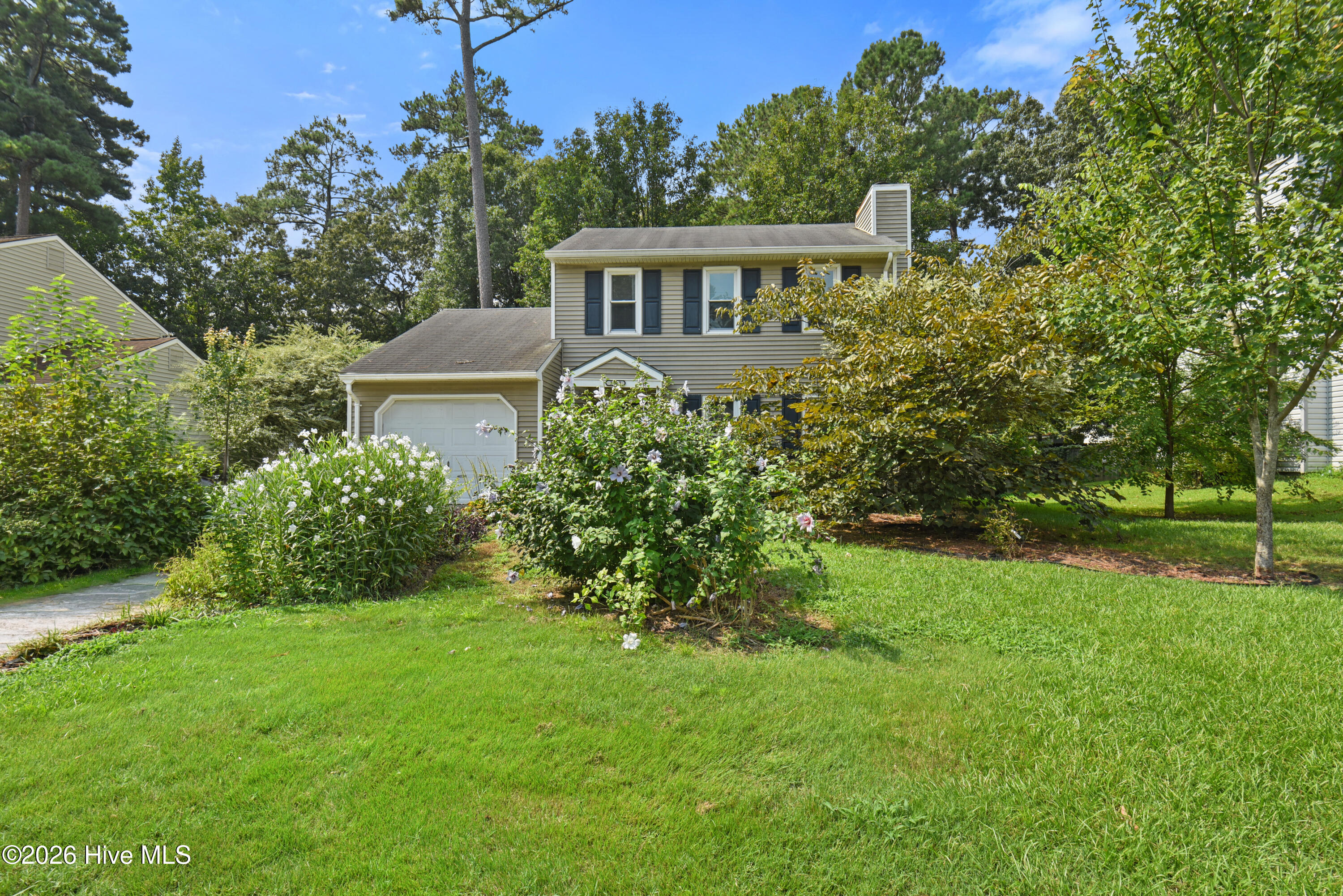 2nd image of 3423 Preakness Pl, New Bern, NC 28562 | MLS# 100597873