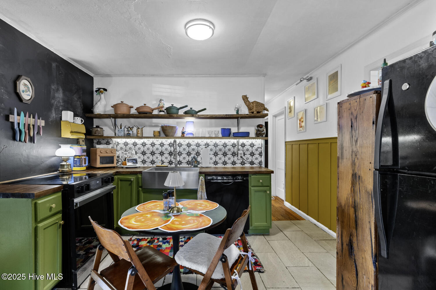 100535338 | Photo 10