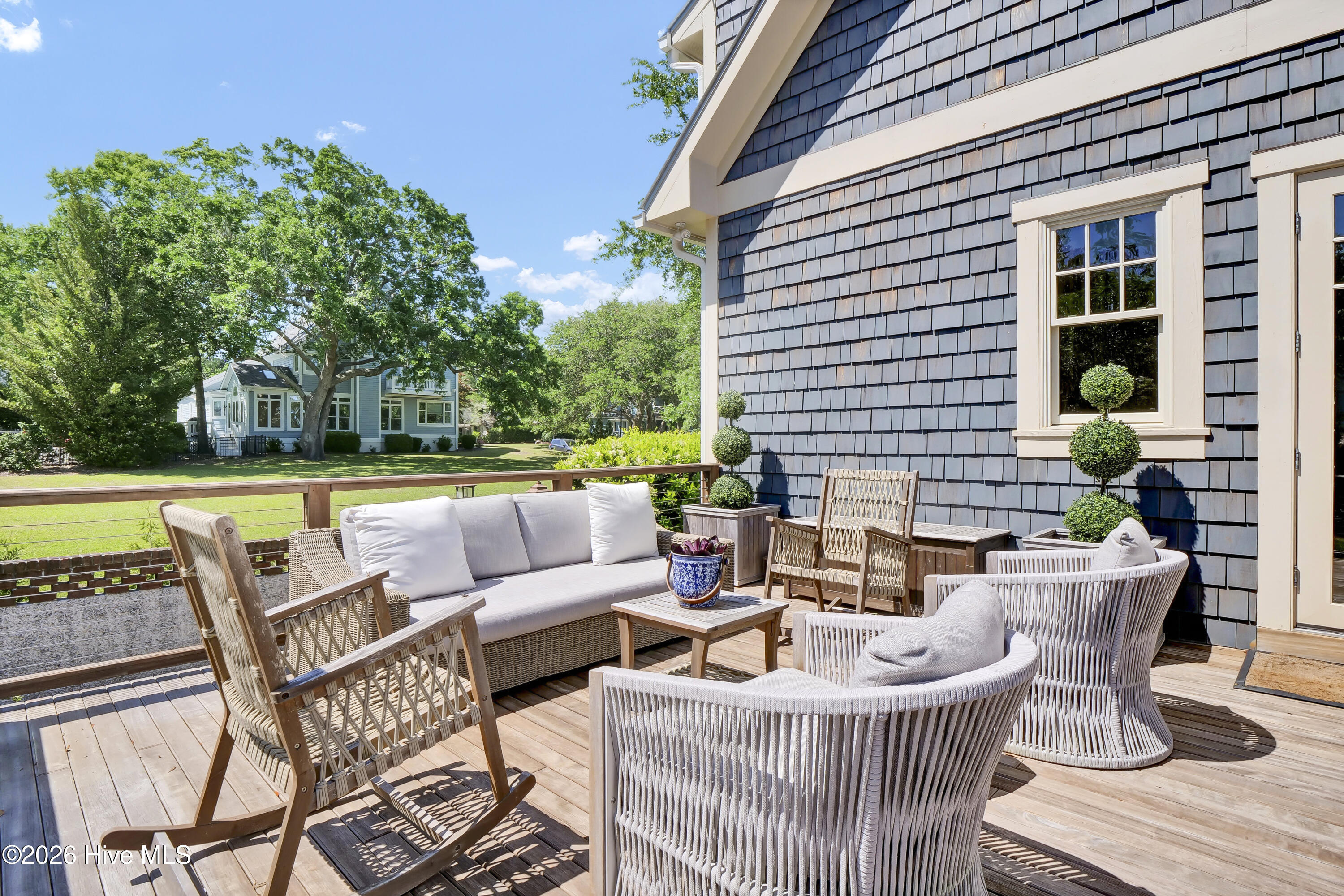 100552686 | Photo 62