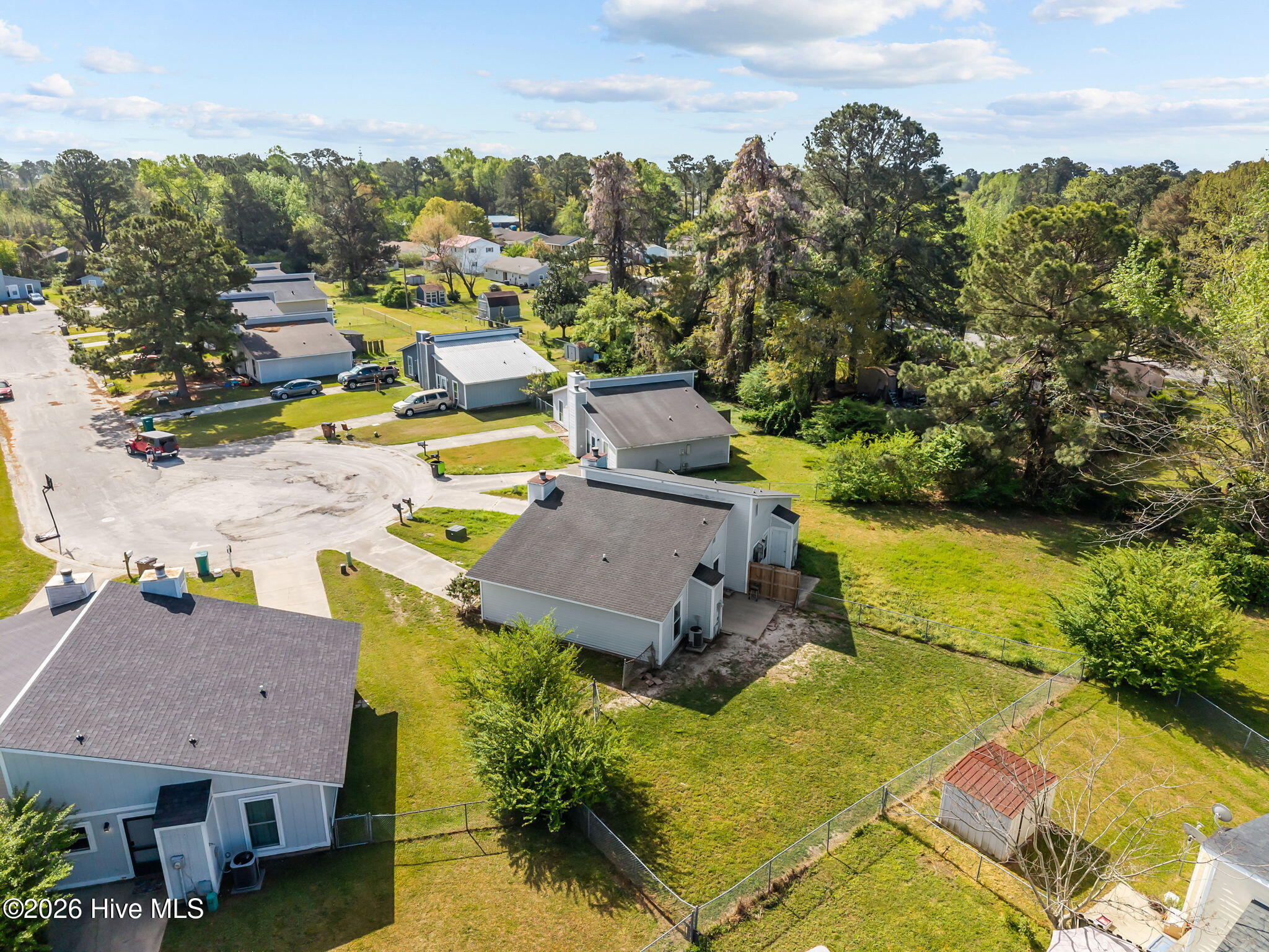 100565385 | Photo 28