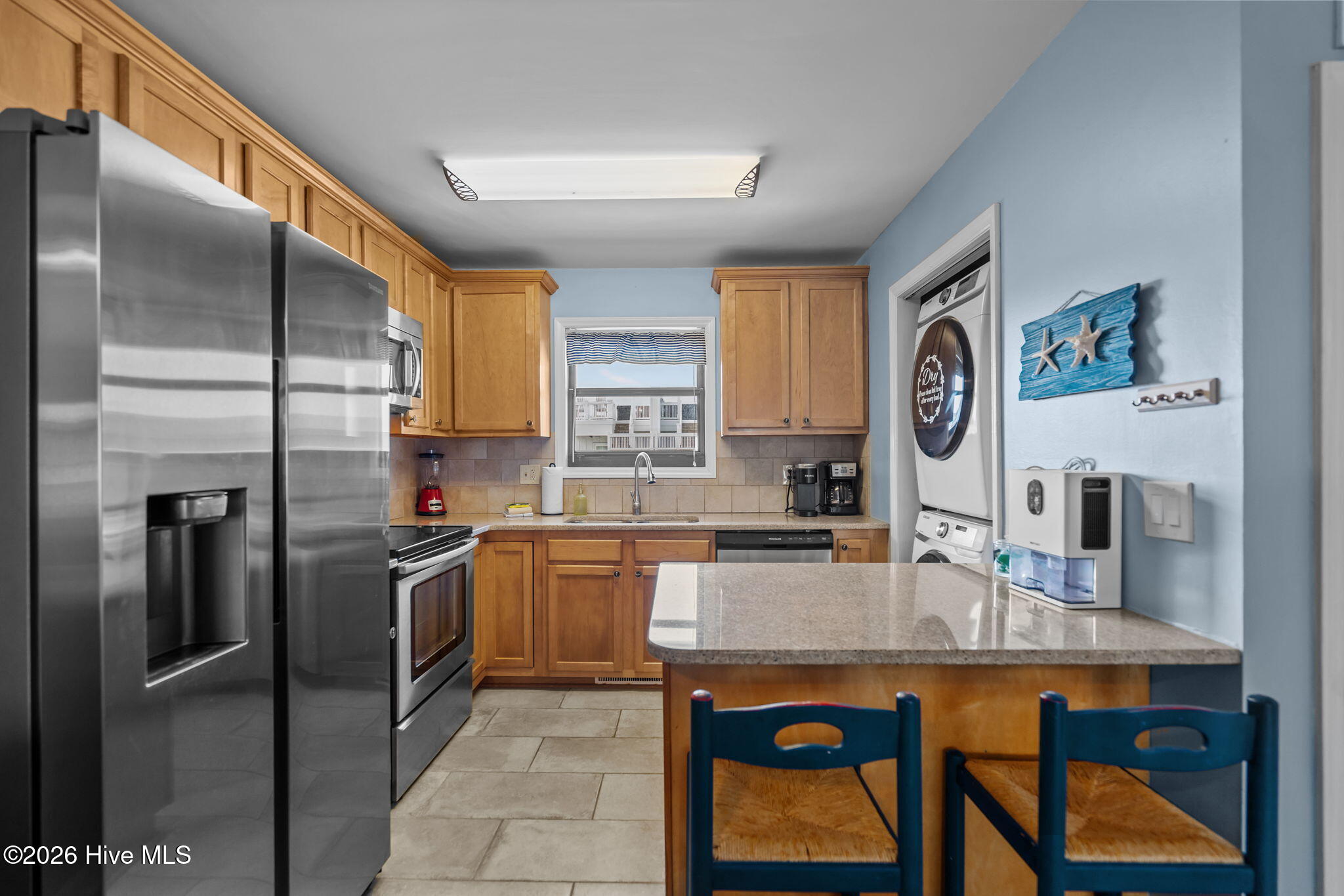 100547244 | Photo 34