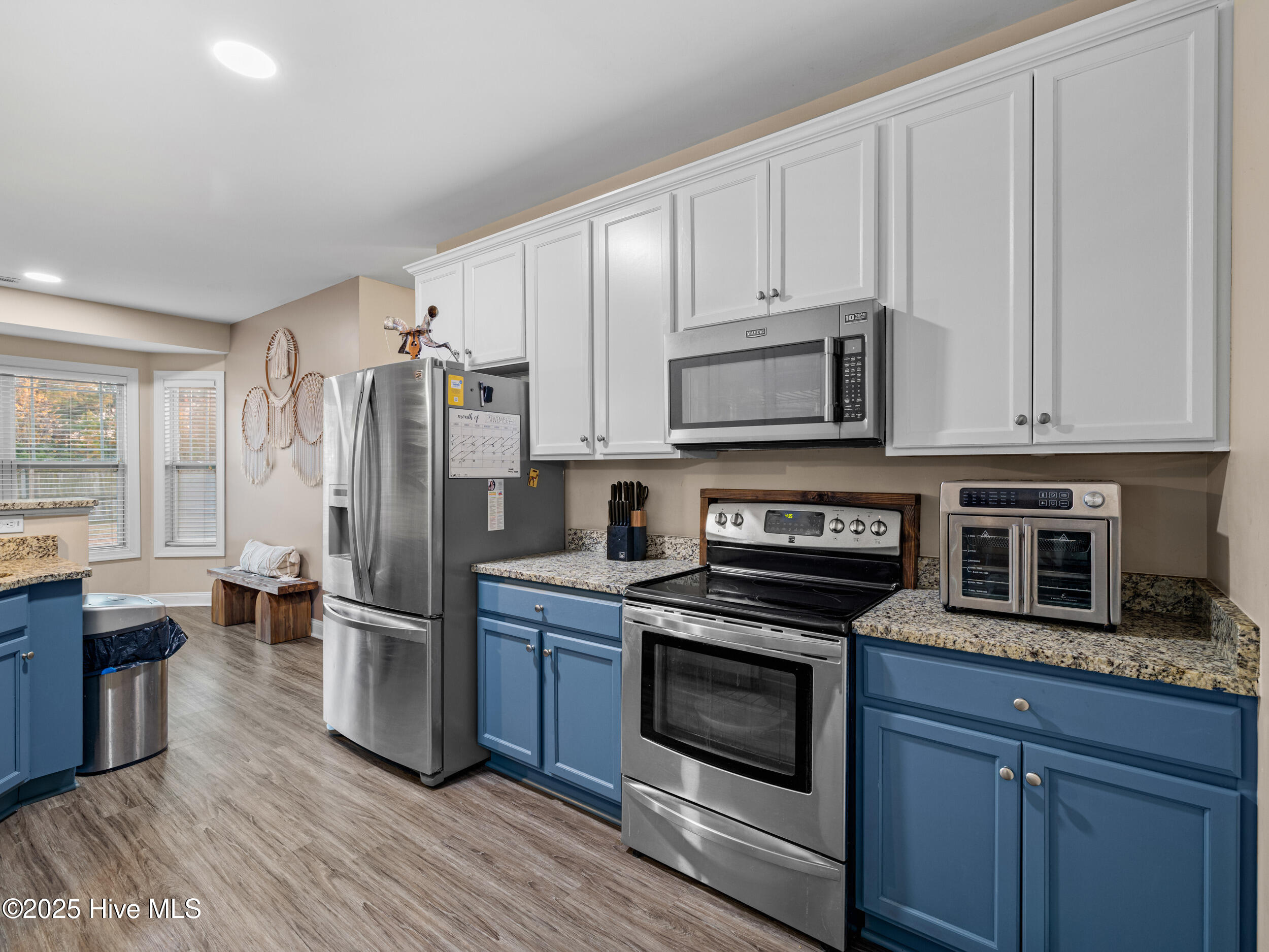 100543750 | Photo 13