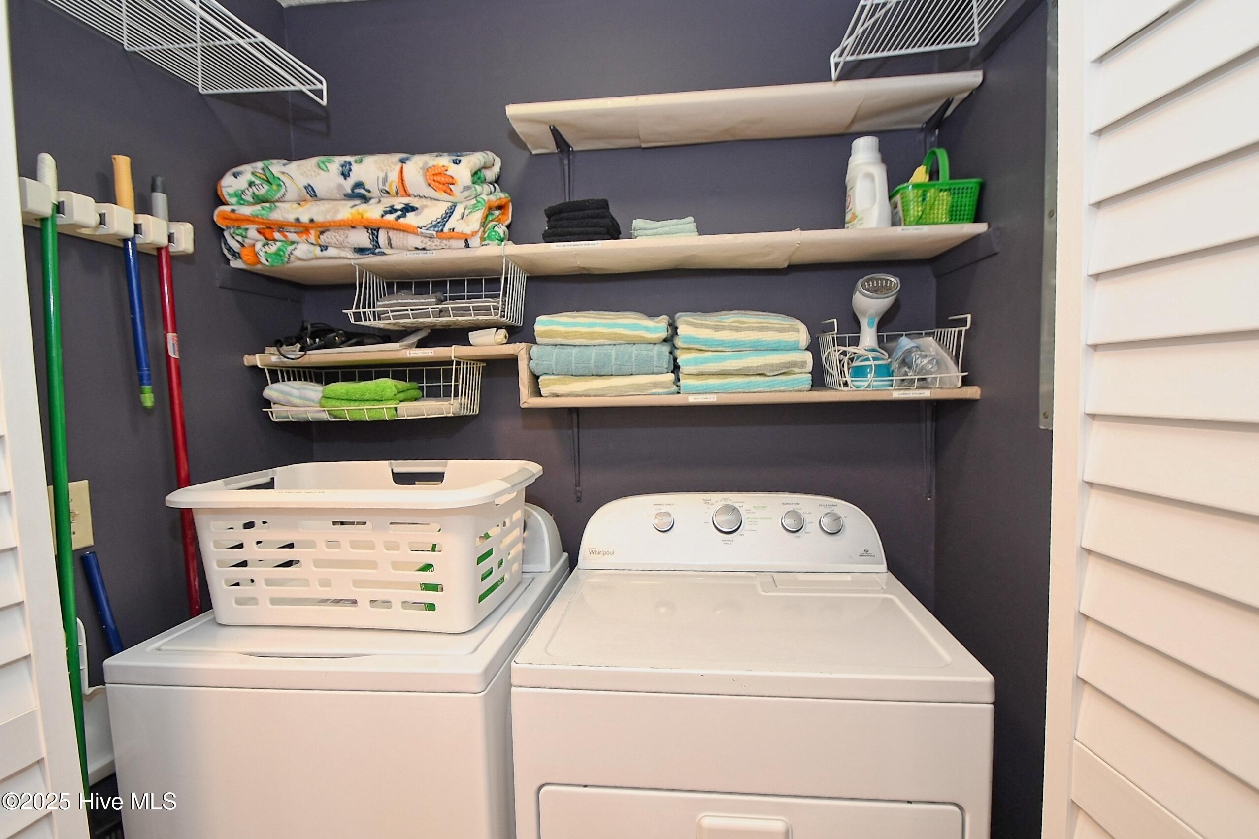 100523819 | Photo 28