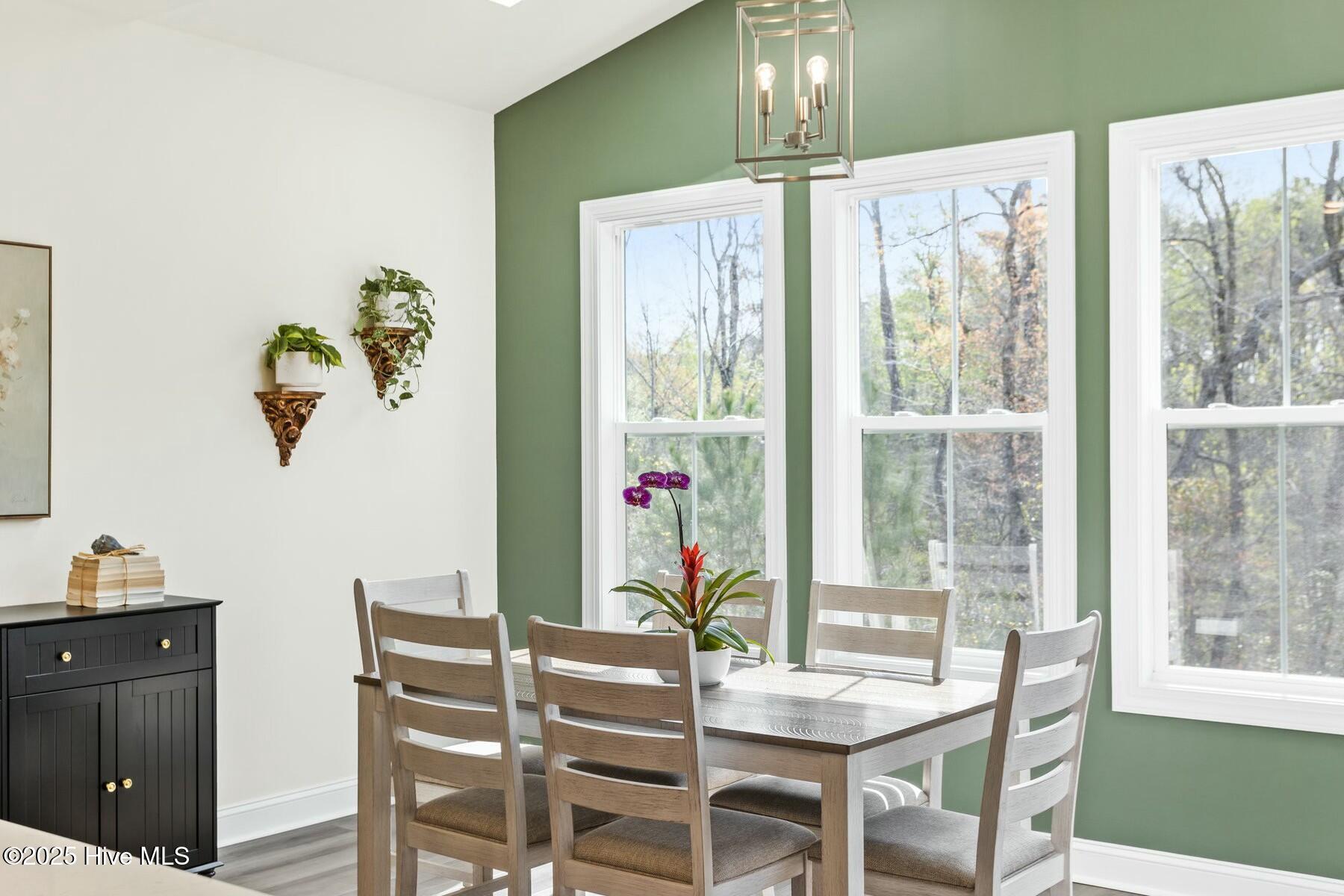 100500732 | Photo 22