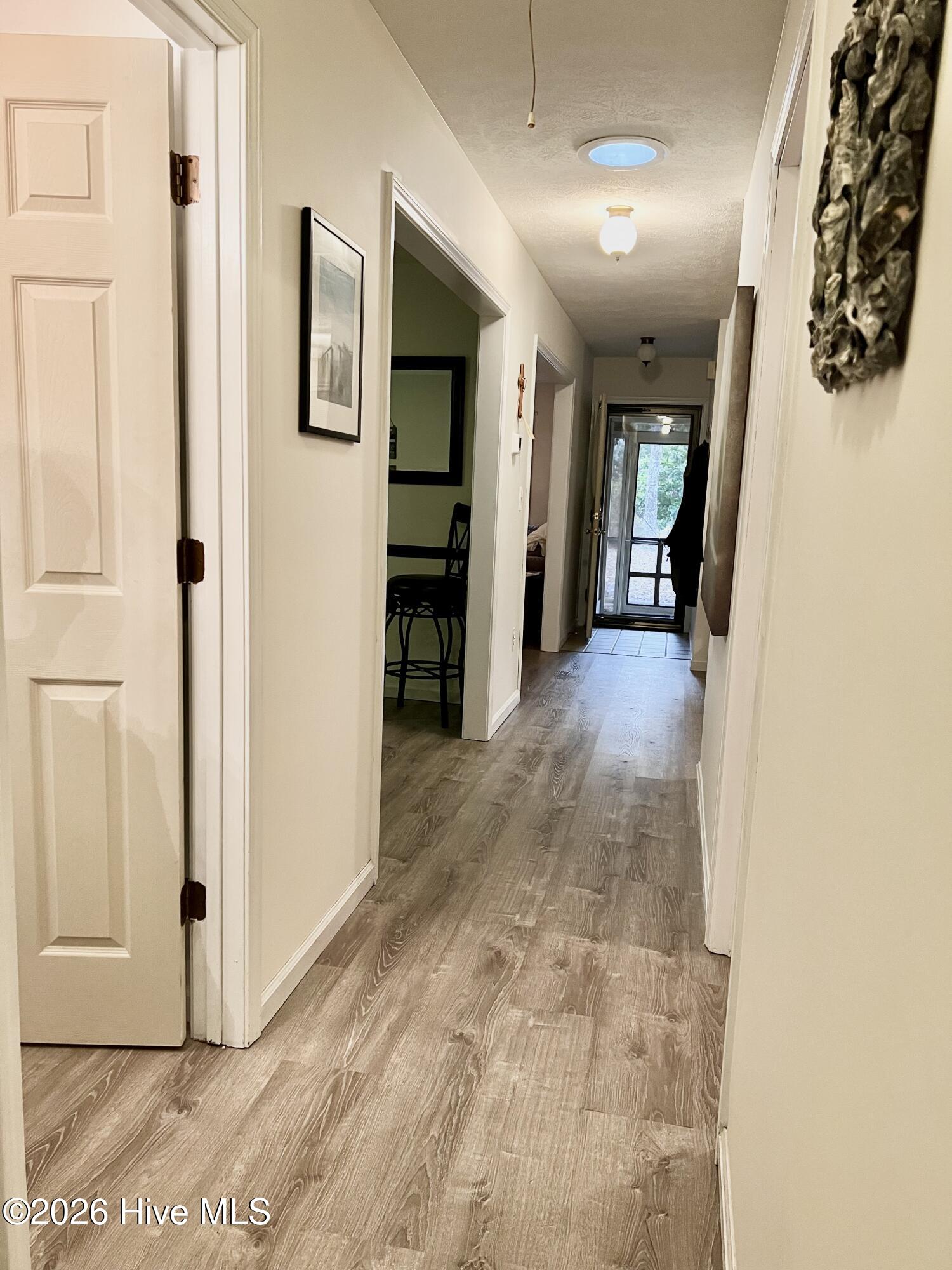 100564065 | Photo 24