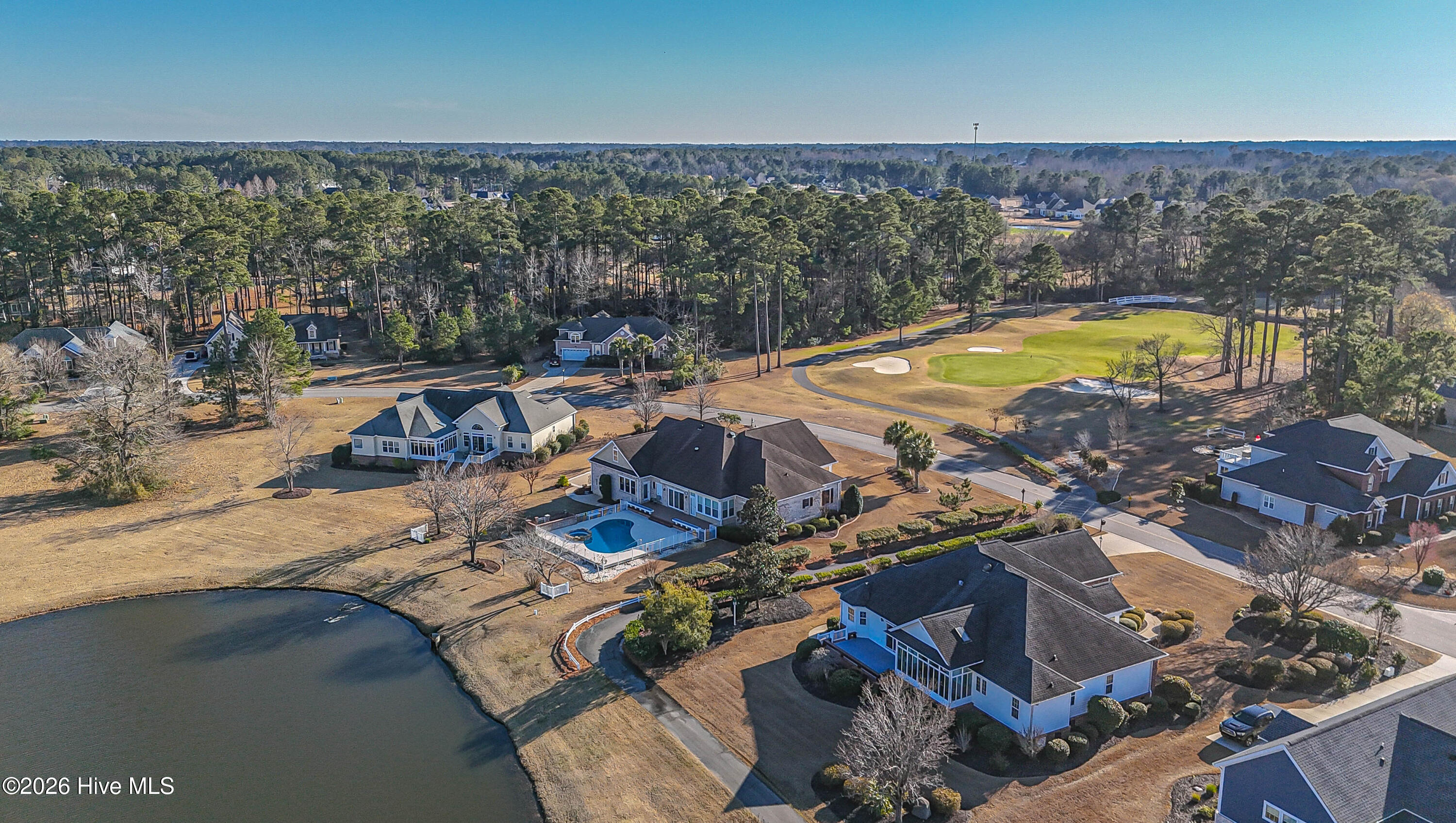 100553430 | Photo 79