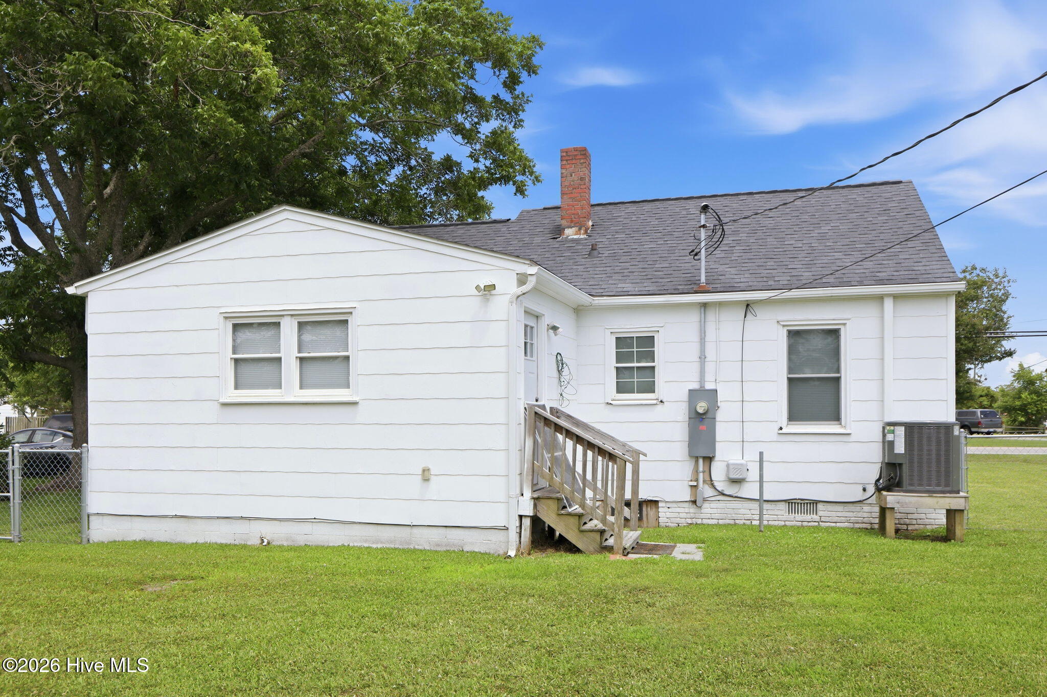 813 N 20th Street,Morehead City
