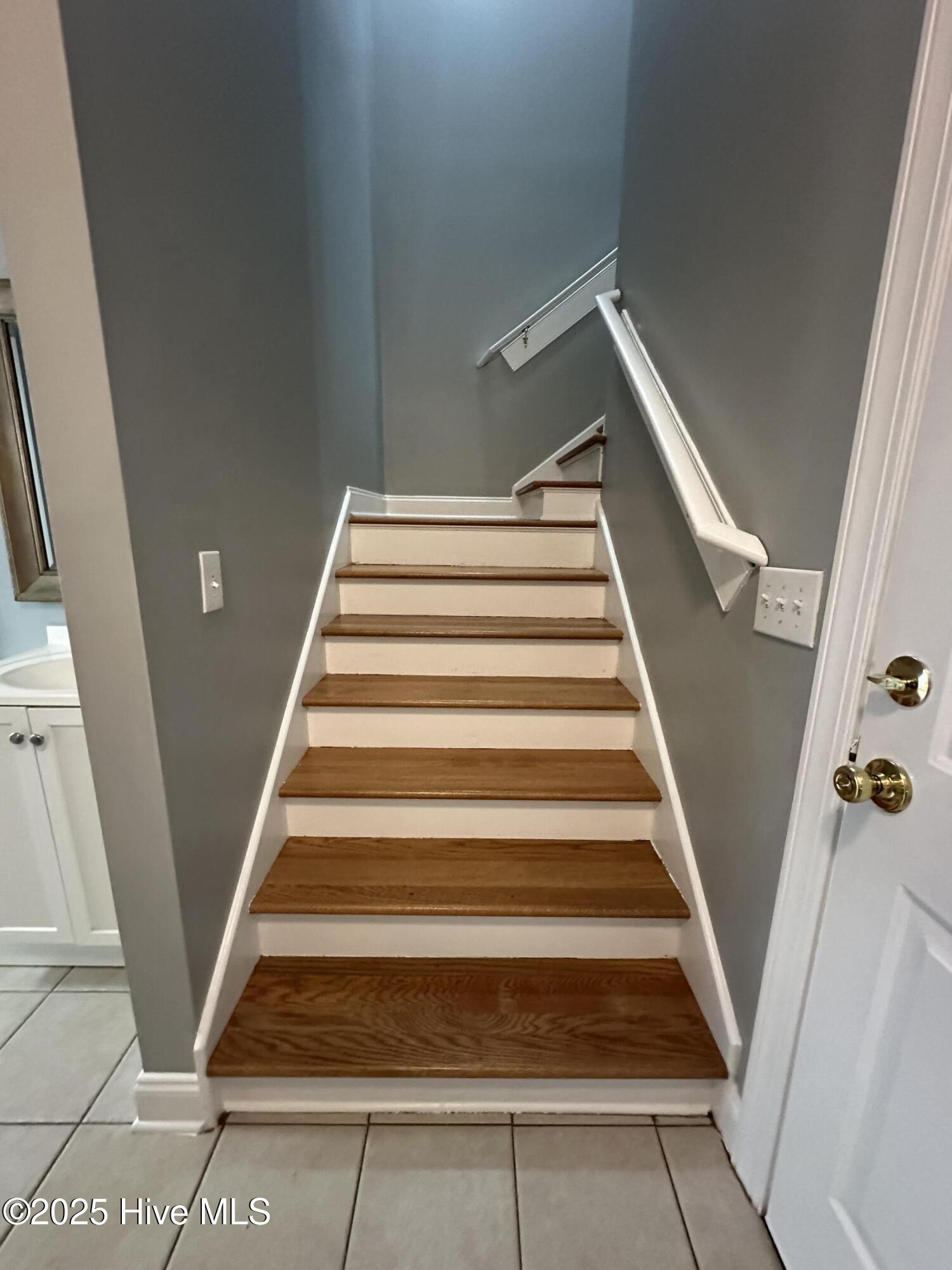 100524744 | Photo 35