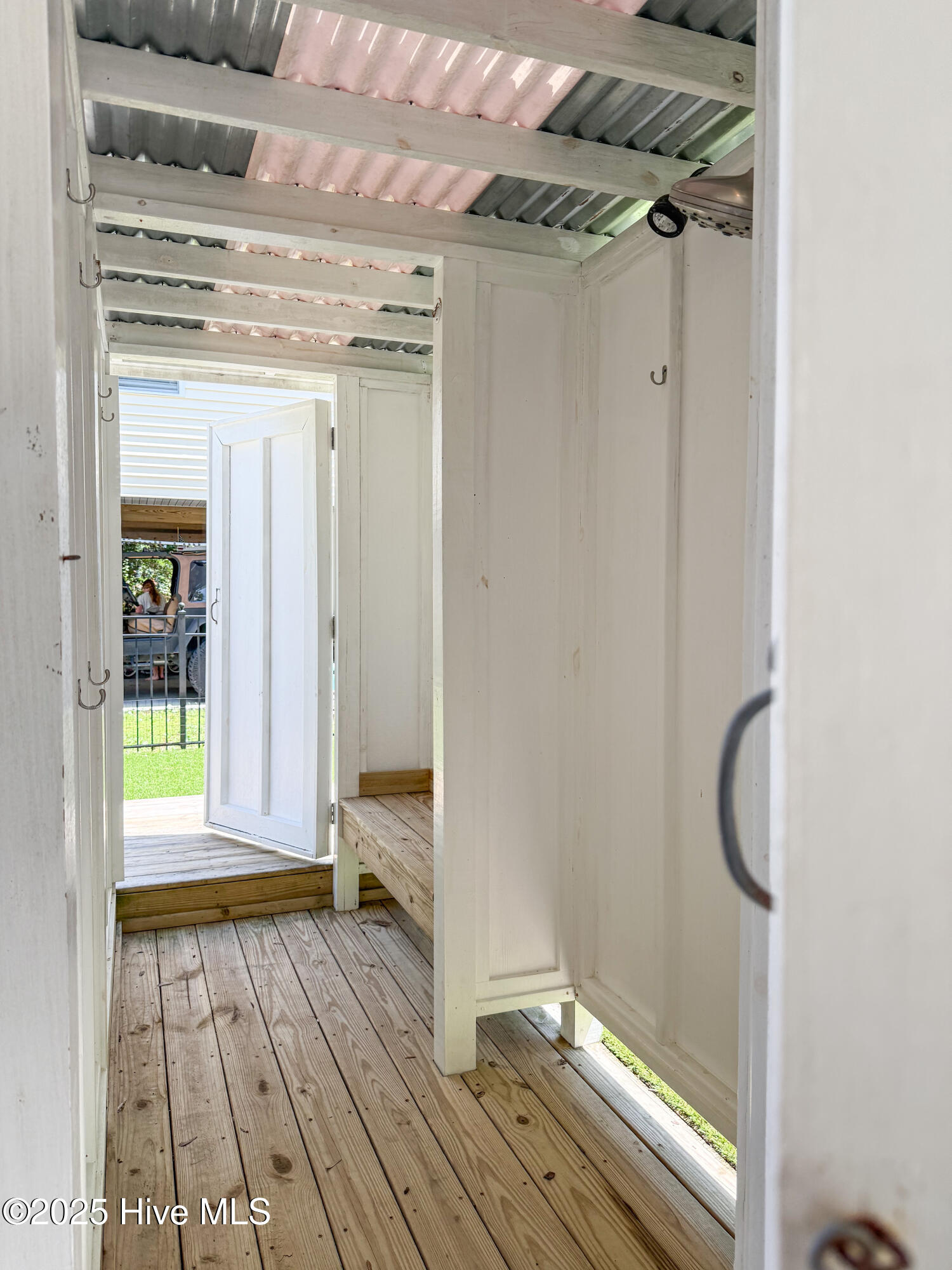 606 Tennessee Avenue Unit 2, Carolina Beach, NC 28428 – photo 13: Photo Jul 23 2025, 11 44 31 AM