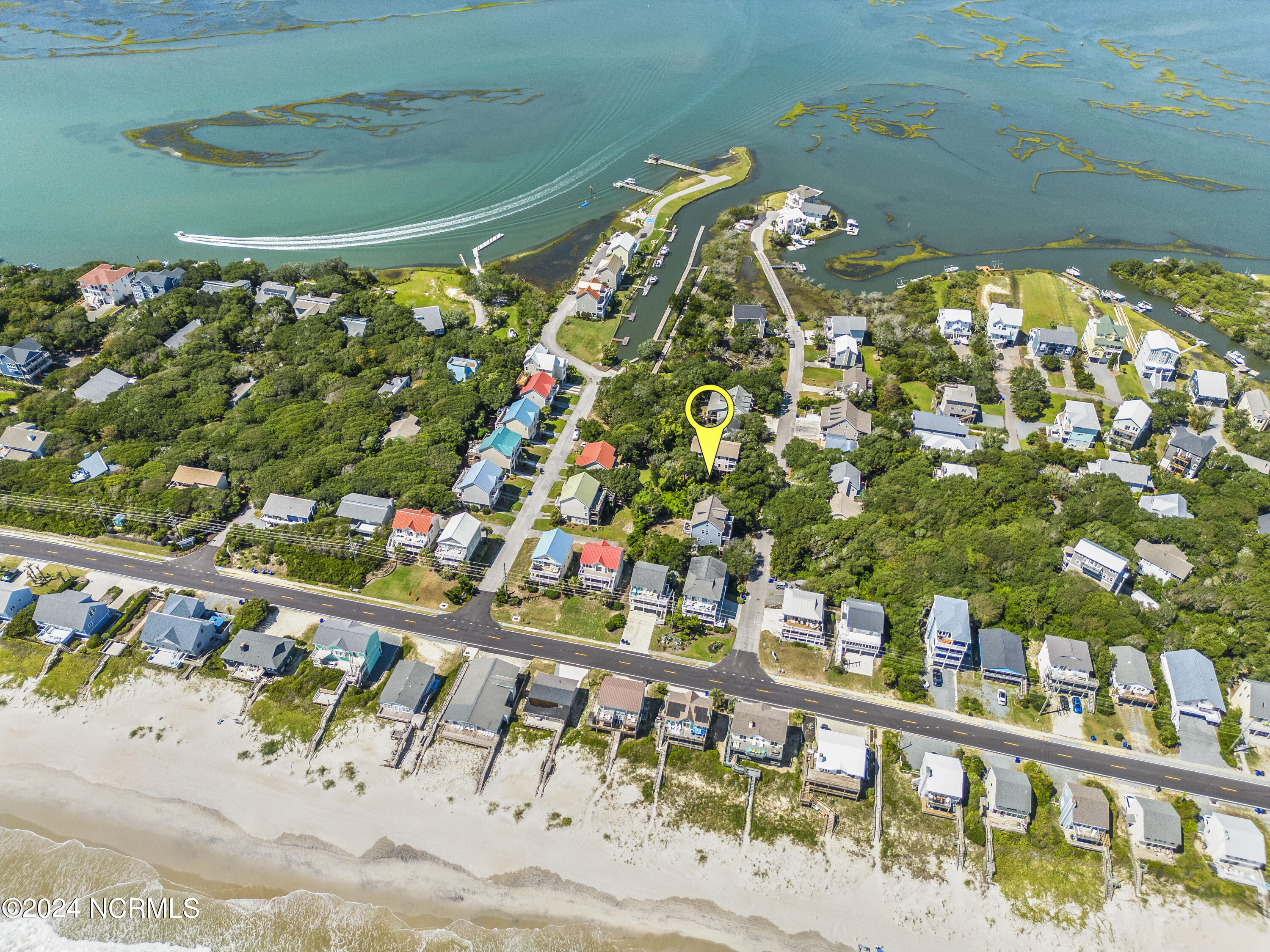 100465735 | Photo 14