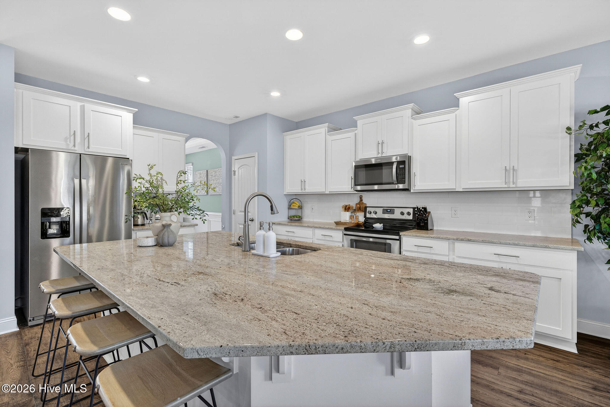 100552959 | Photo 11