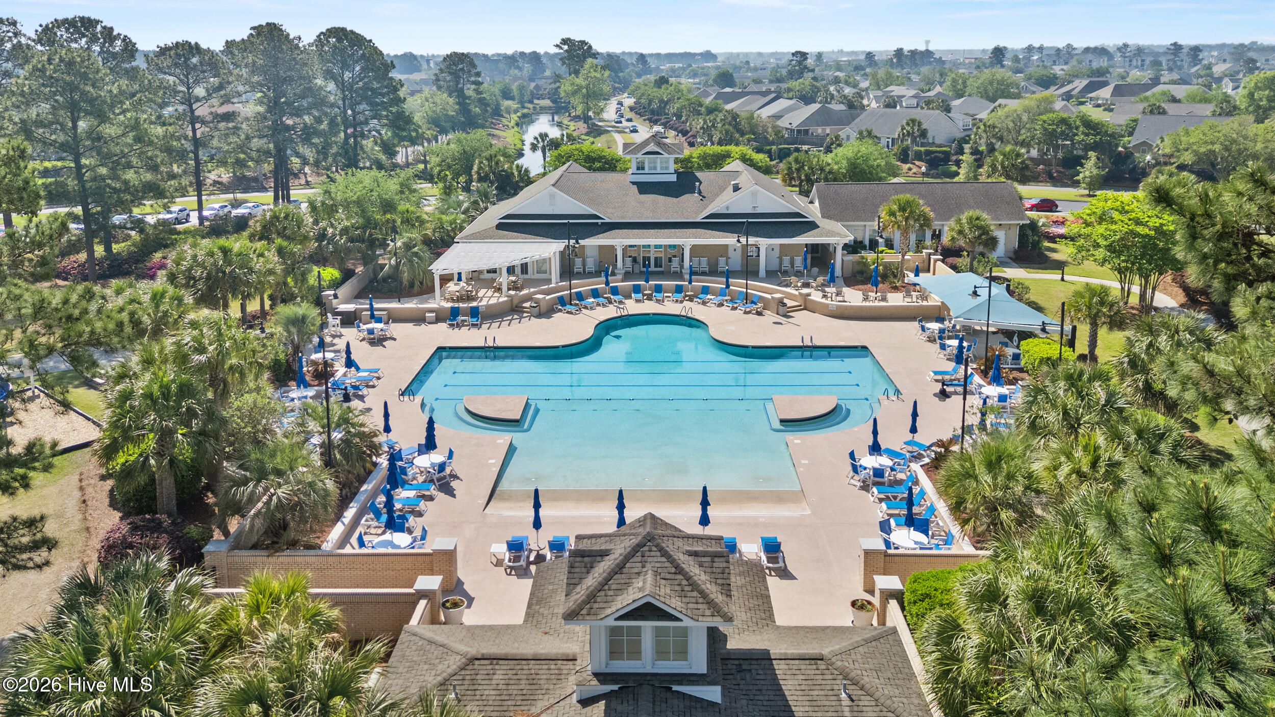 100566024 | Photo 47