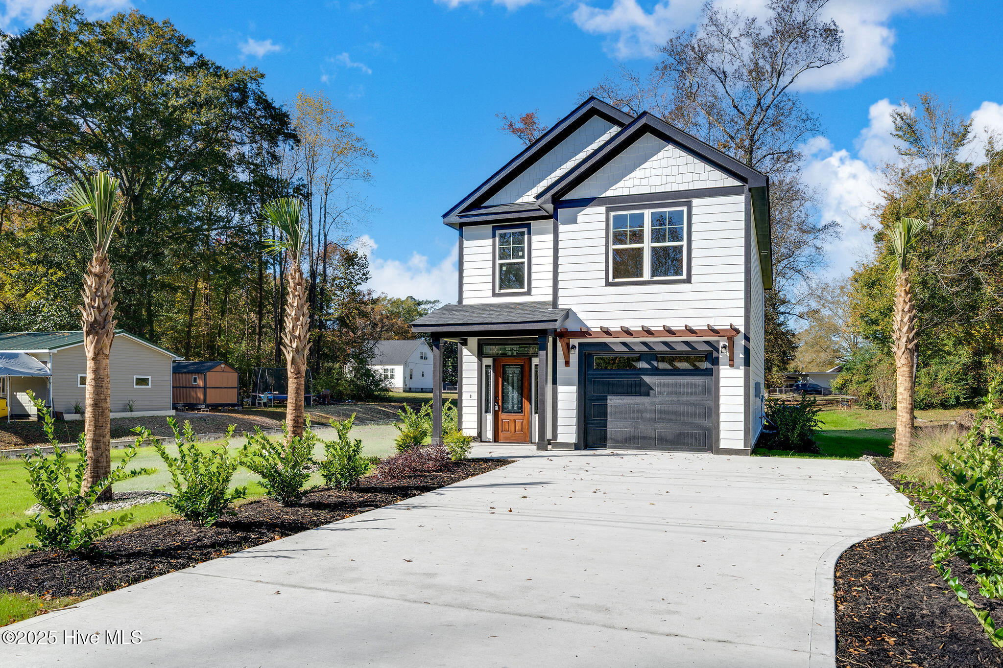 Homes for sale in Wallace, NC | 134 Currie St, Wallace, NC 28466 | MLS# 100528753