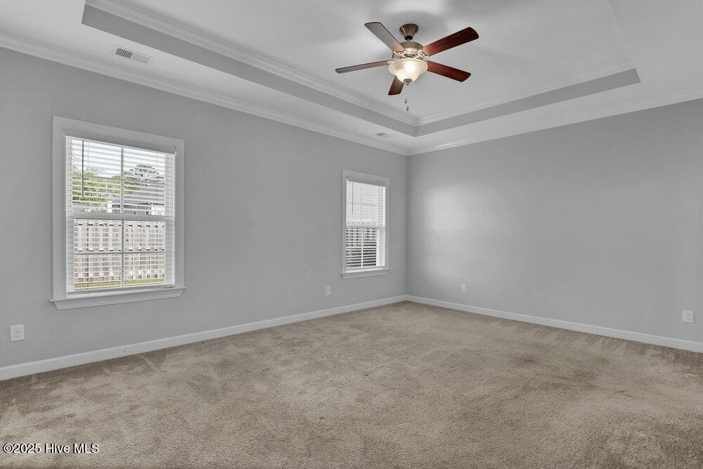 100512692 | Photo 14