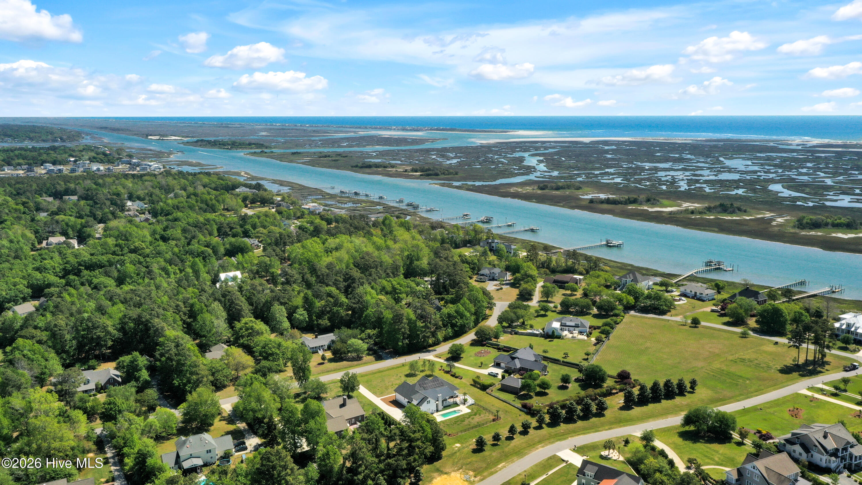 100567914 | Photo 63