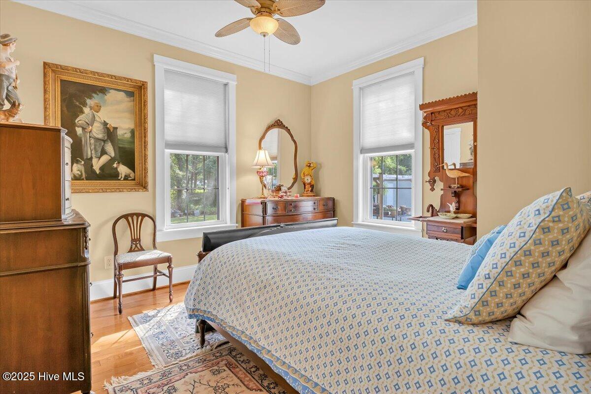 100516766 | Photo 16