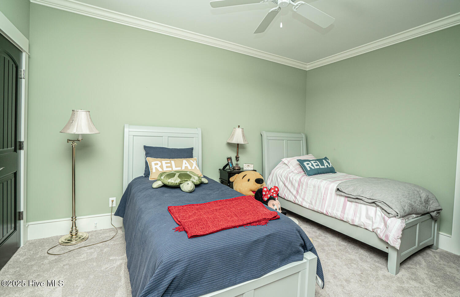 100566478 | Photo 46