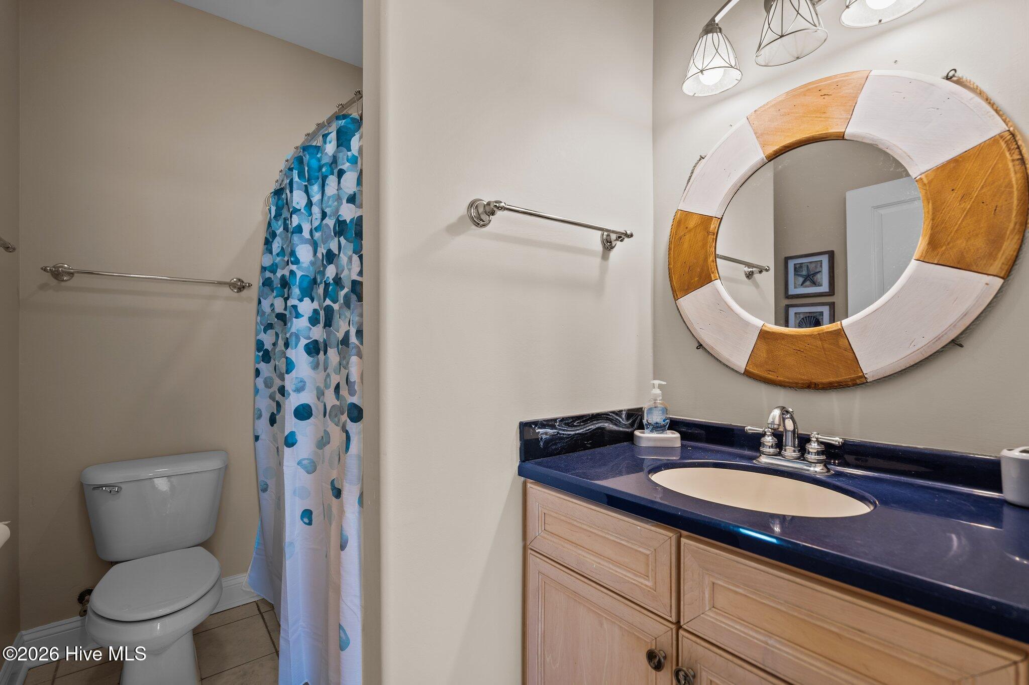 100562244 | Photo 13