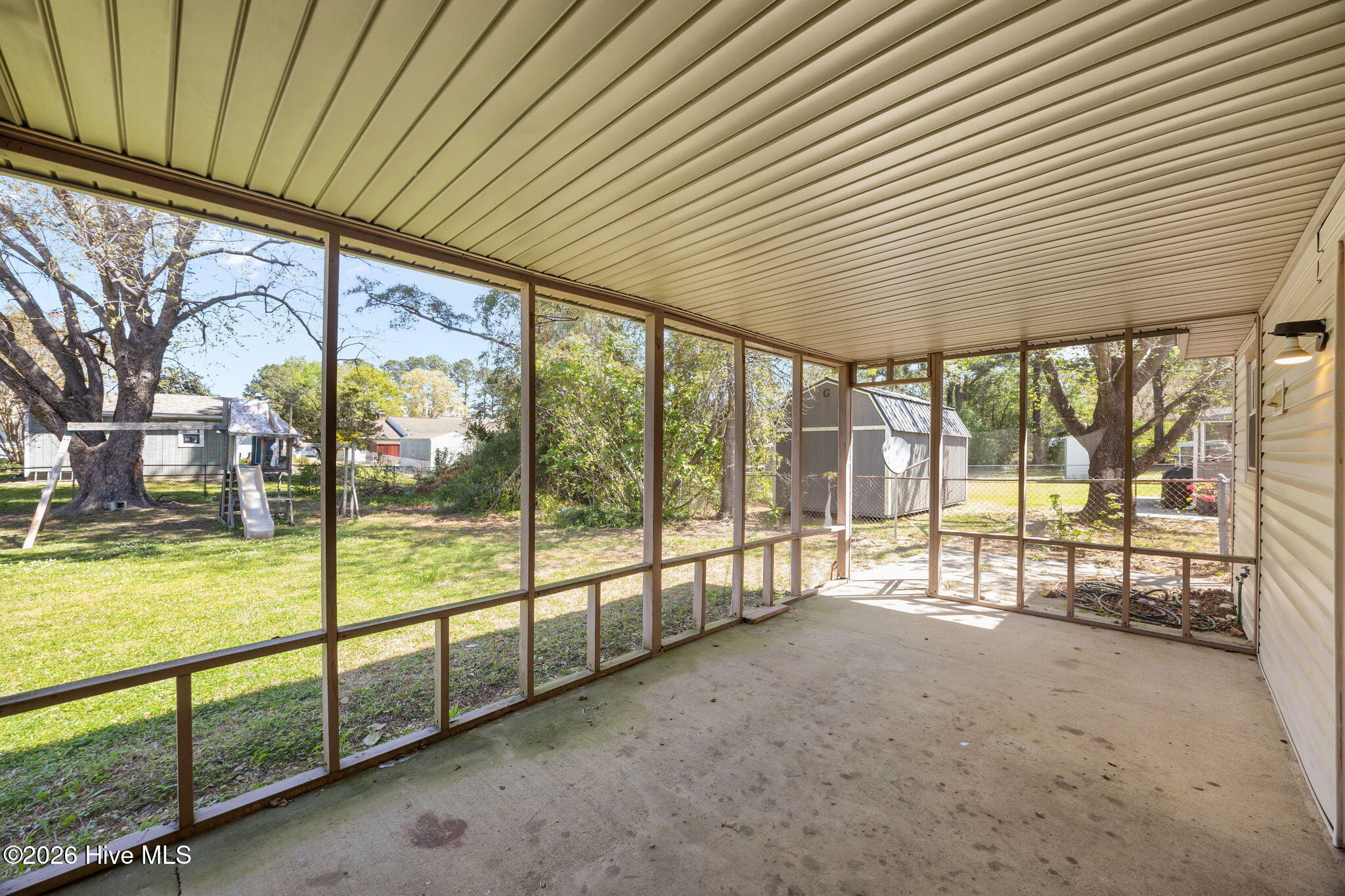 100564888 | Photo 10