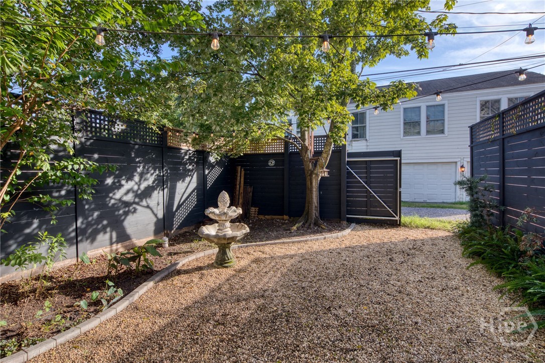 213 W Duffy Street, Savannah, GA, 31401