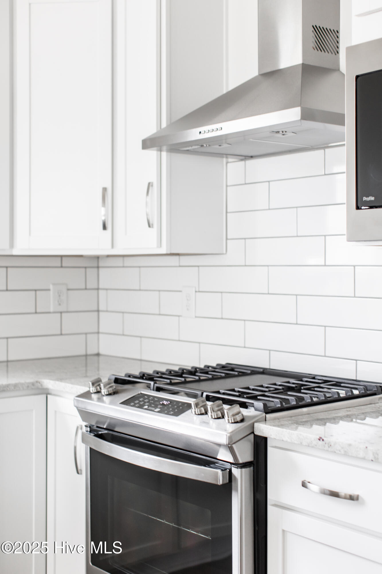 1712 Galley Place-28