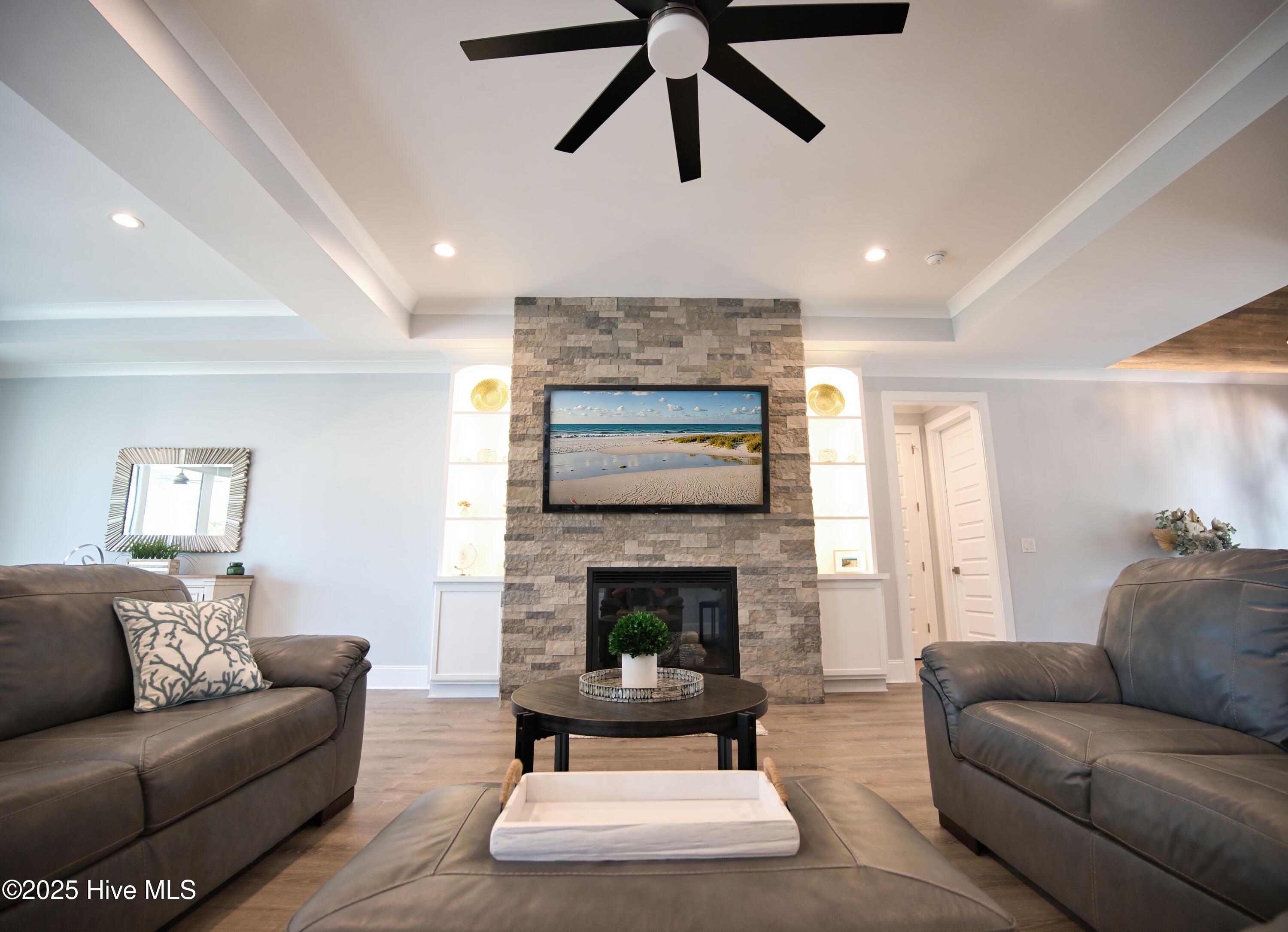 100546521 | Photo 32