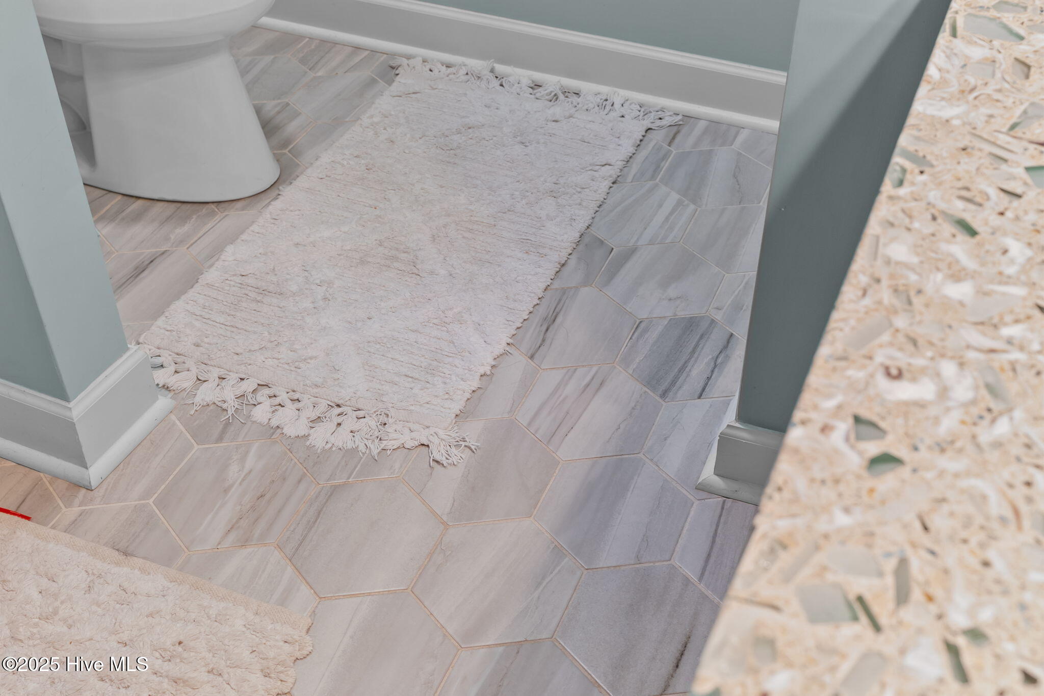 100537422 | Photo 37