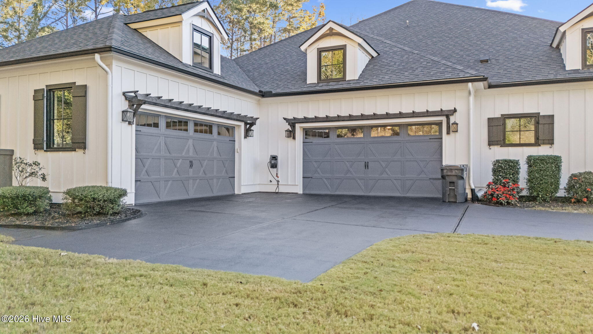 Photo 3 of Mansion for sale at 3121 Carillon Way, Evans, GA 30809 | MLS# 100603717 | Listing updated on 2026-09-15
