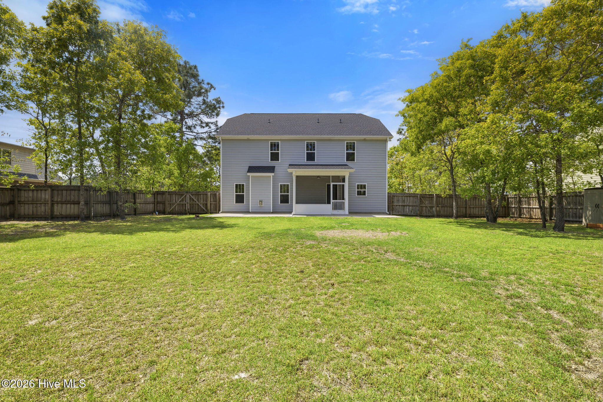 100566874 | Photo 52