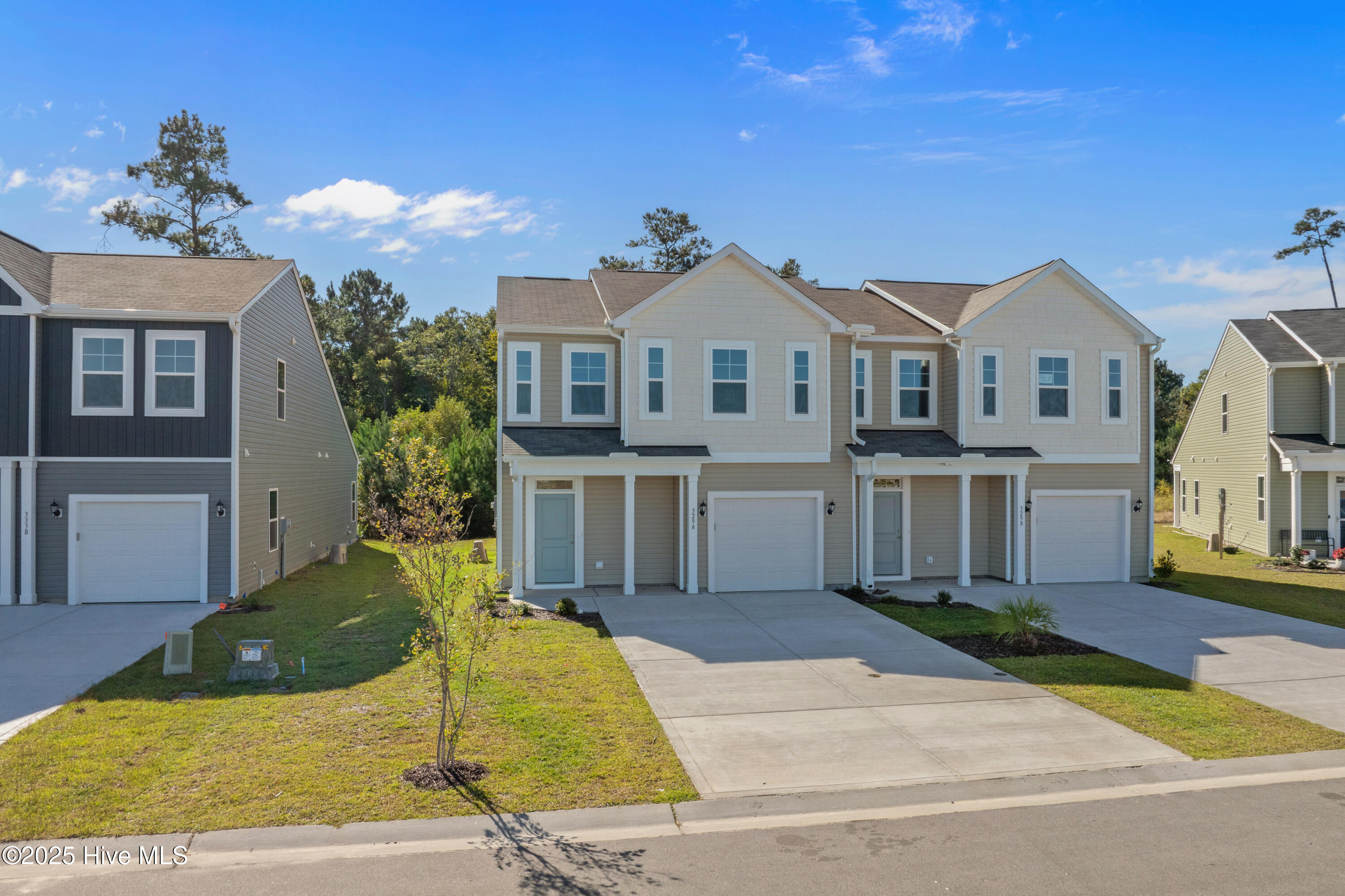 100536968 | Photo 38