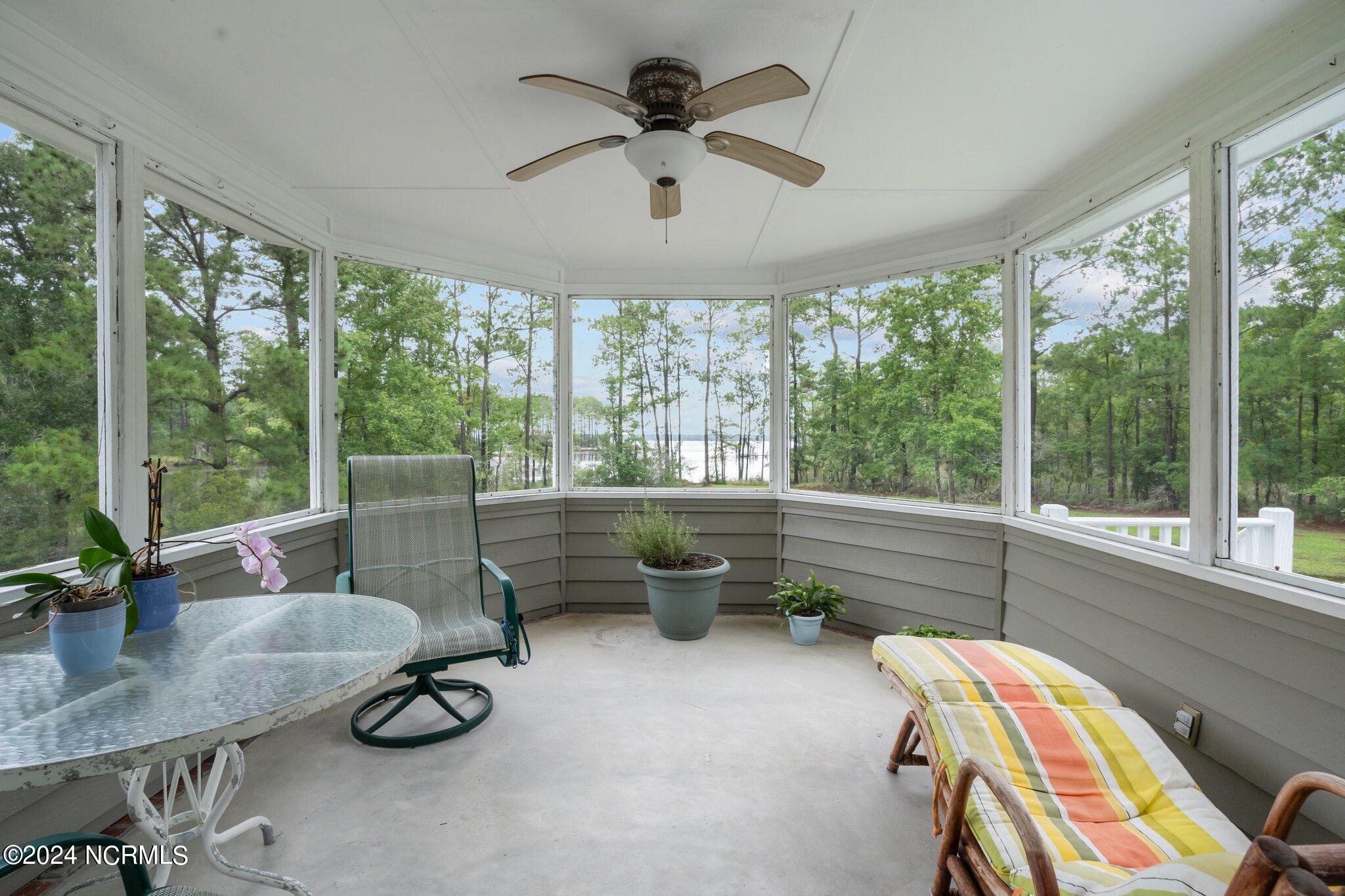 1039 Pasture Point Road,Merritt