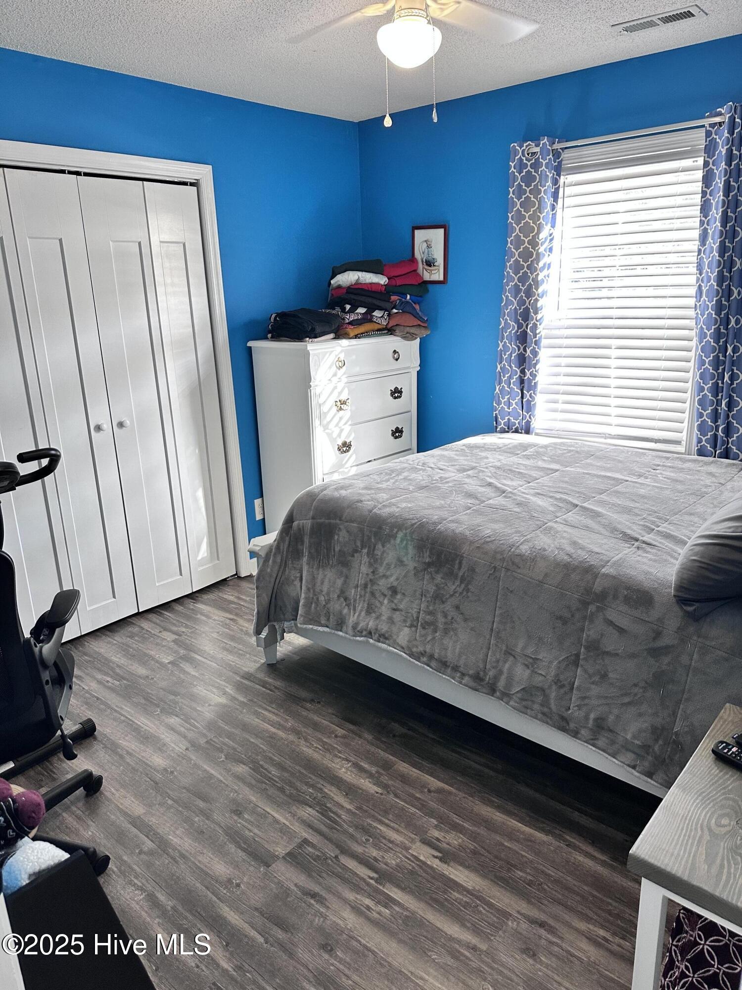 100546985 | Photo 21