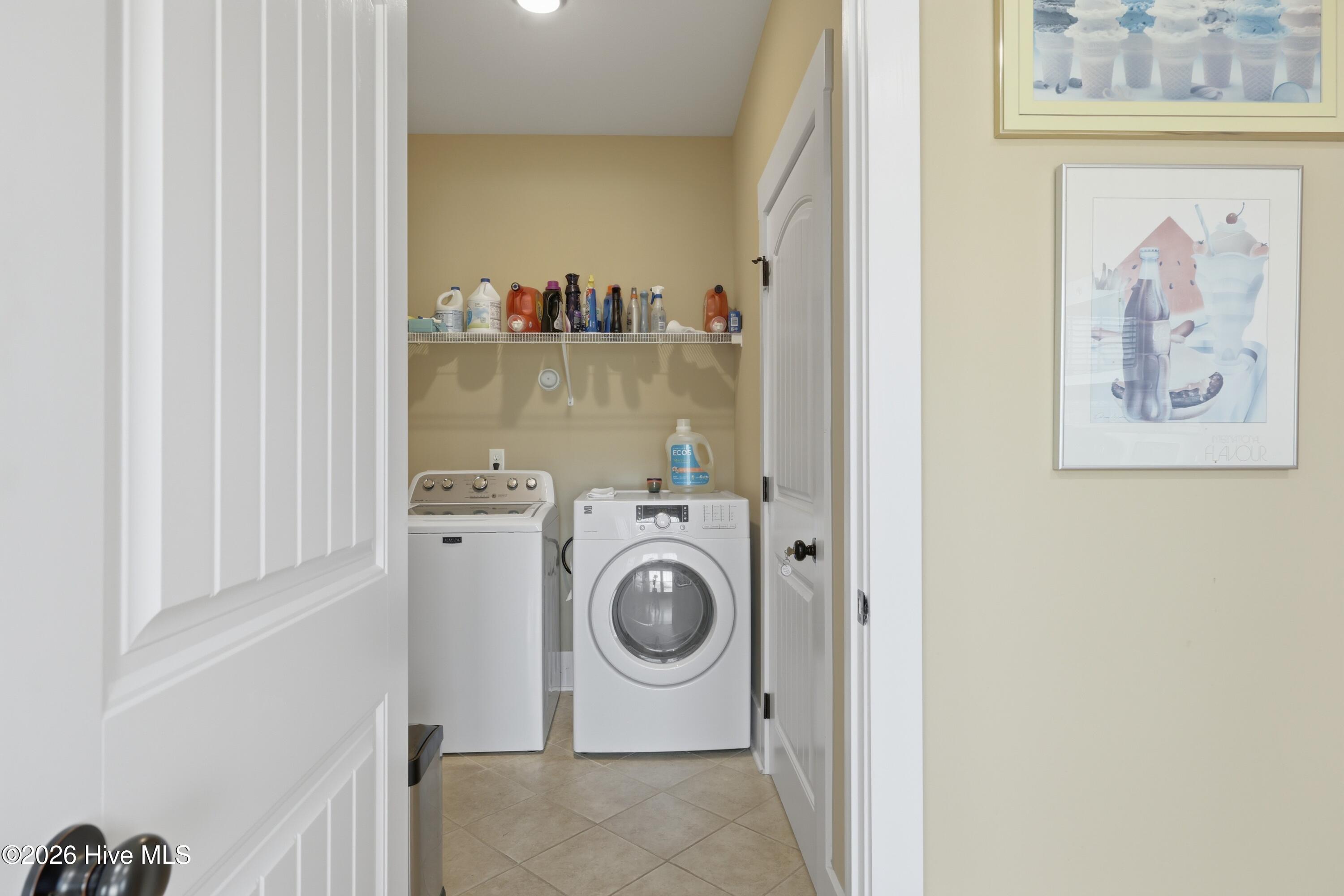 100566755 | Photo 23